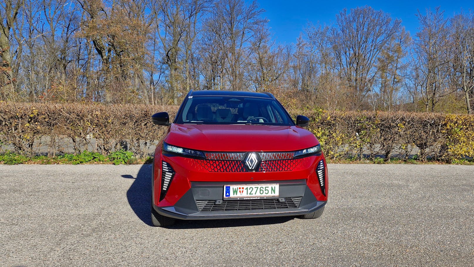 Der Renault Scenic begeistert mit seinem Design. 