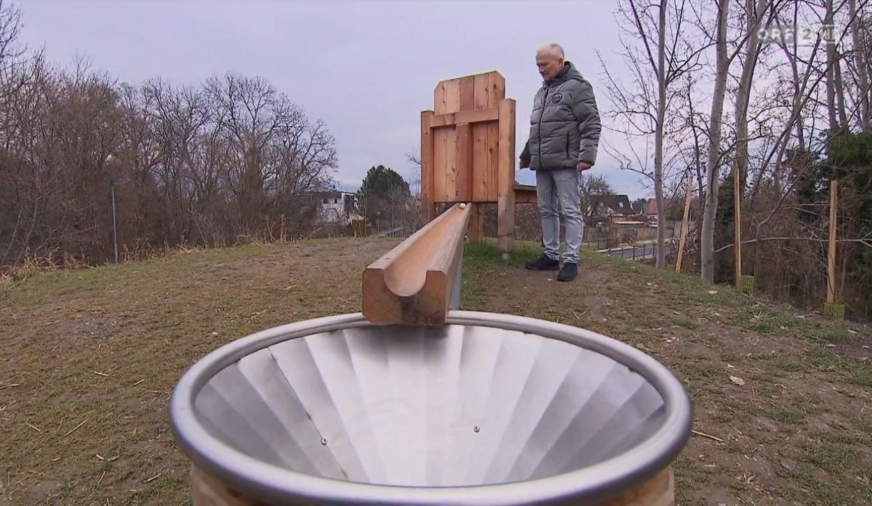 Anrainer Richard M. ärgert sich über die Kugelbahn.