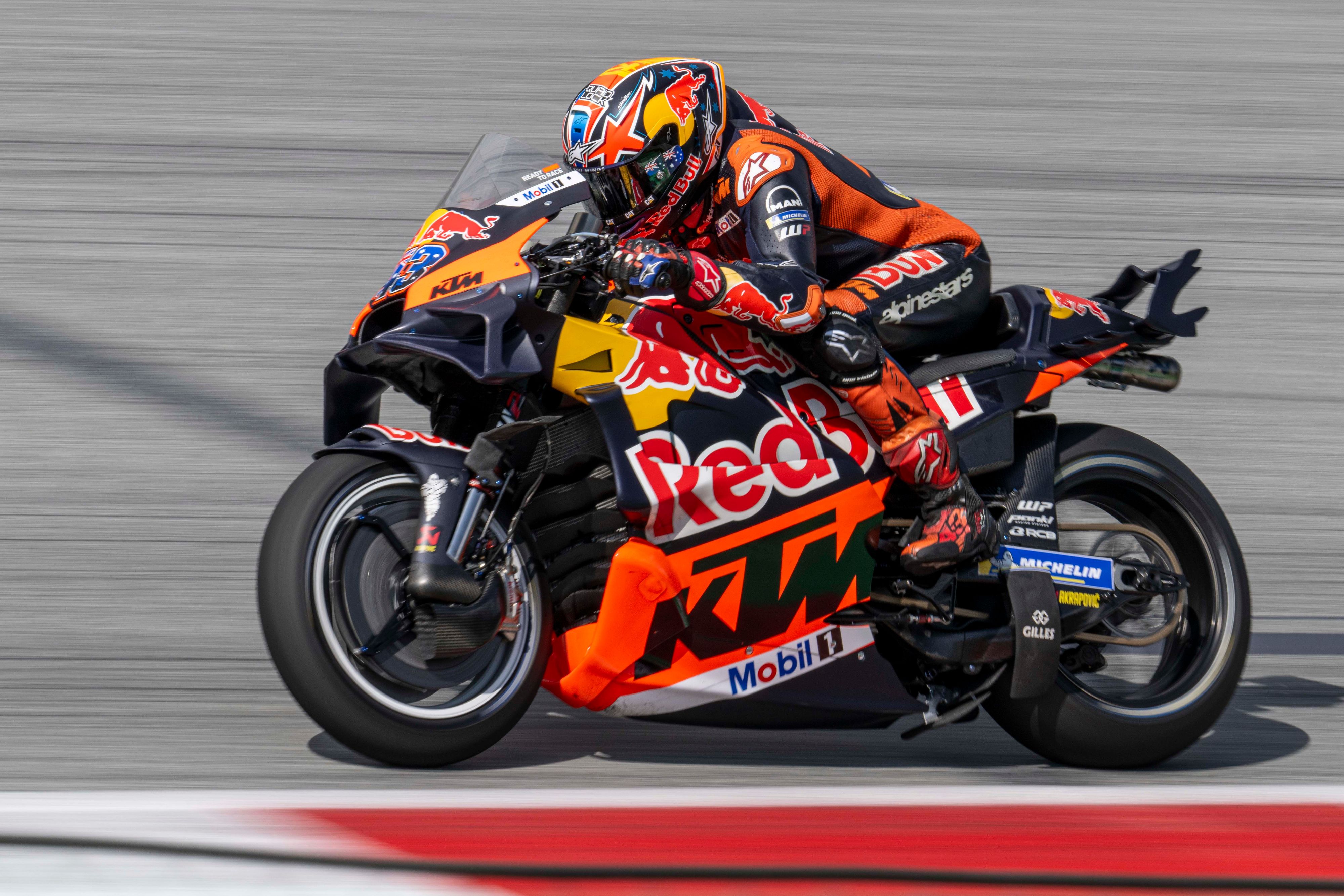 KTM bleibt dem Motorsport treu.