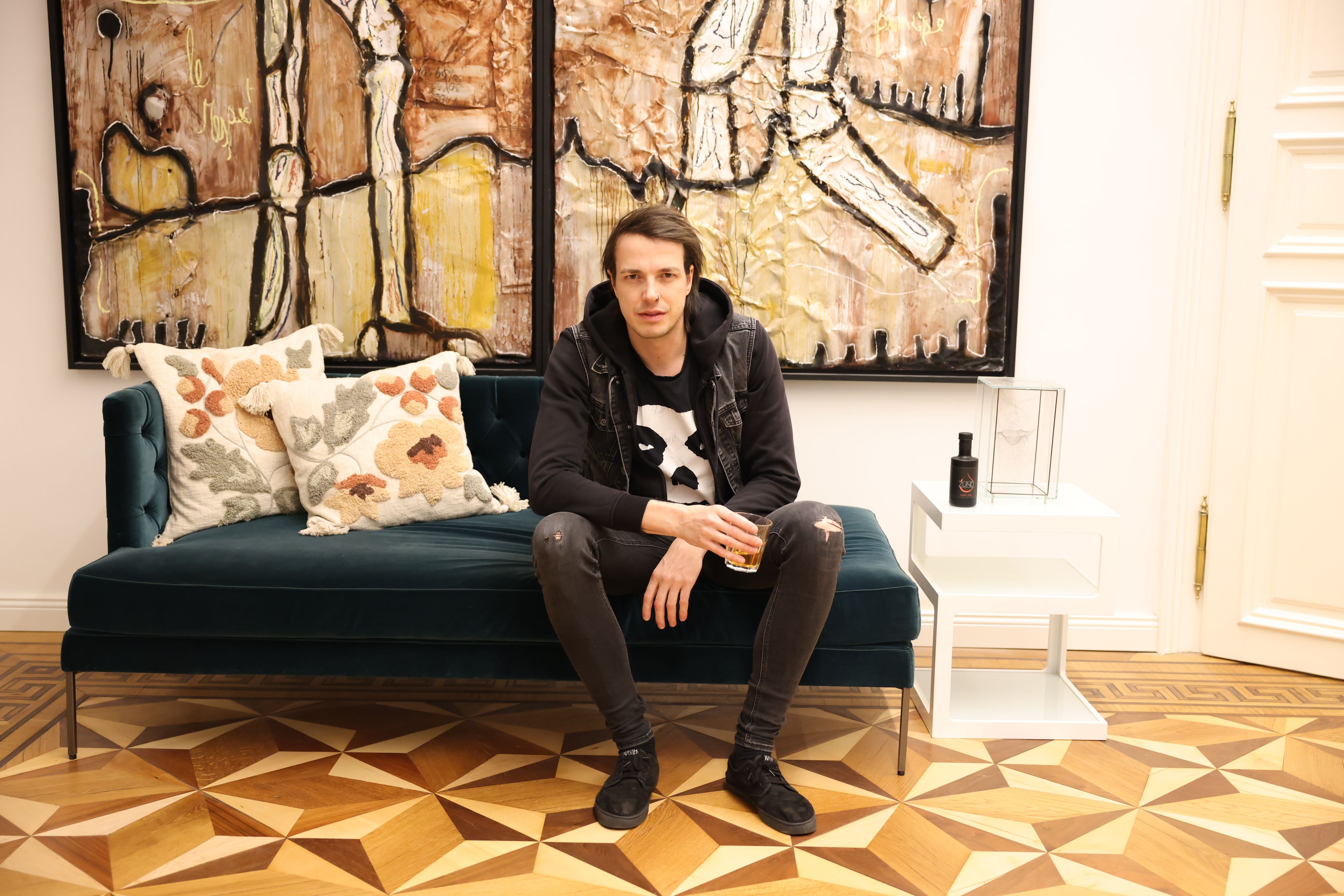 Marco Pogo schaute bei 