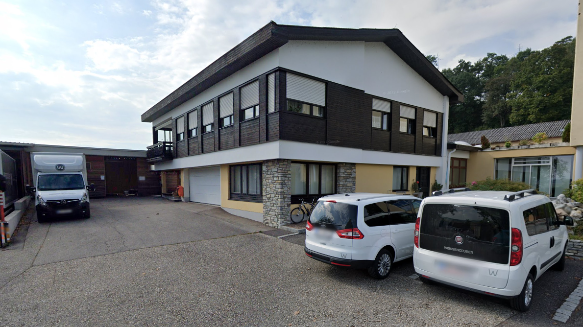 Der Möbelproduzenten Weissengruber in Ried in der Riedmark ist in die Insolvenz geschlittert.