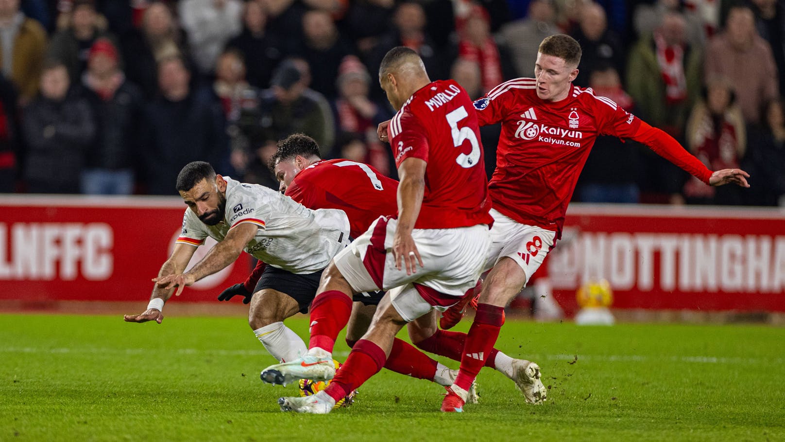 Packendes 1:1! Liverpool rettet Punkt gegen Verfolger