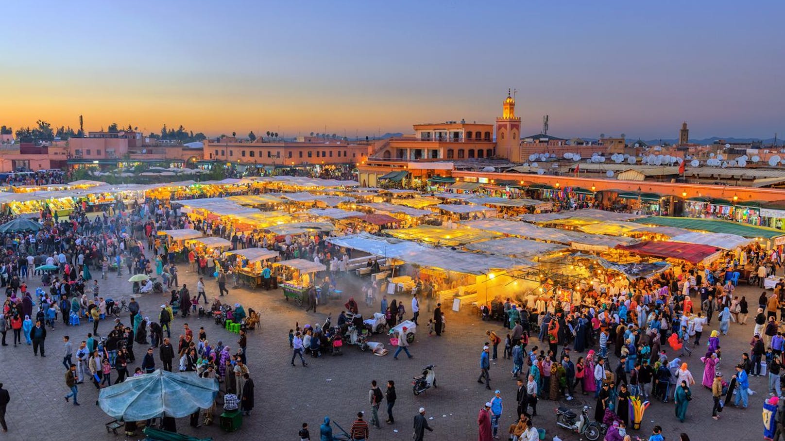 <strong>Marrakesch (Marokko):</strong> Wie auch die Türkei, ist auch Marokko ein muslimisches Land, das - statt zum Alkohol - lieber zum Tee greift.