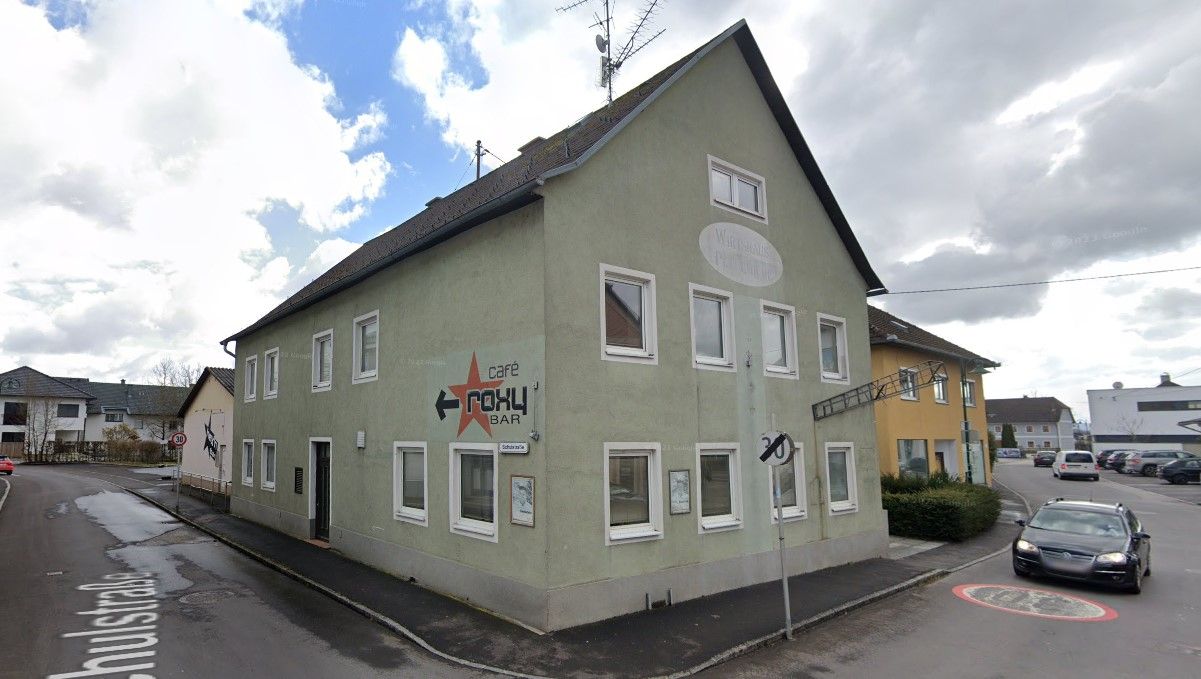 Im Kultursaal Petermichl wurden regelmäßig Konzert- und Kabarettabende veranstaltet.