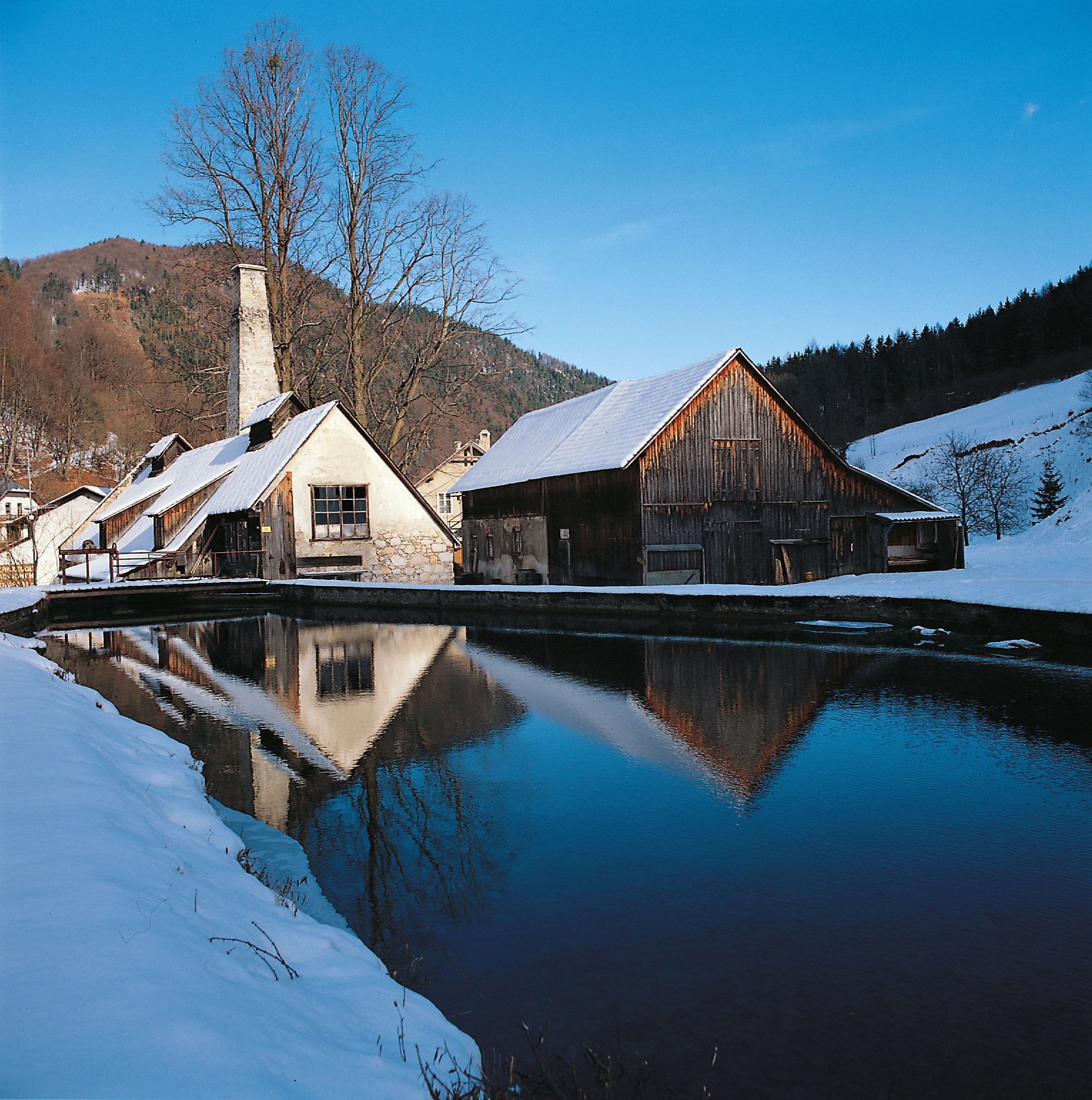 Blick auf das alte Hammerwerk 