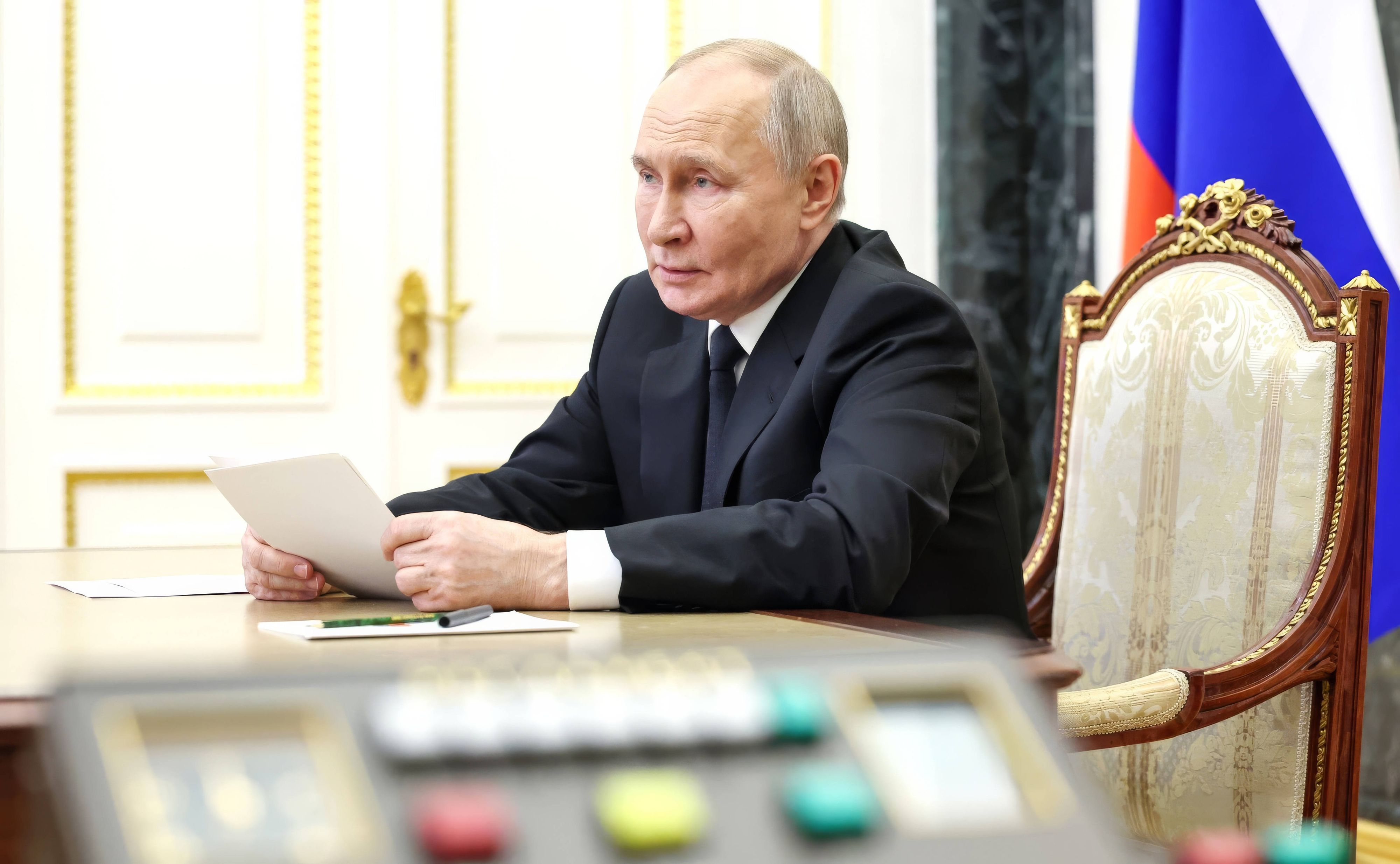 Der russische Rubel befindet sich weiterhin im Sinkflug. 