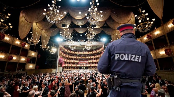 Heute.at - Terror-Alarm für Wiener Bälle – das macht die Polizei