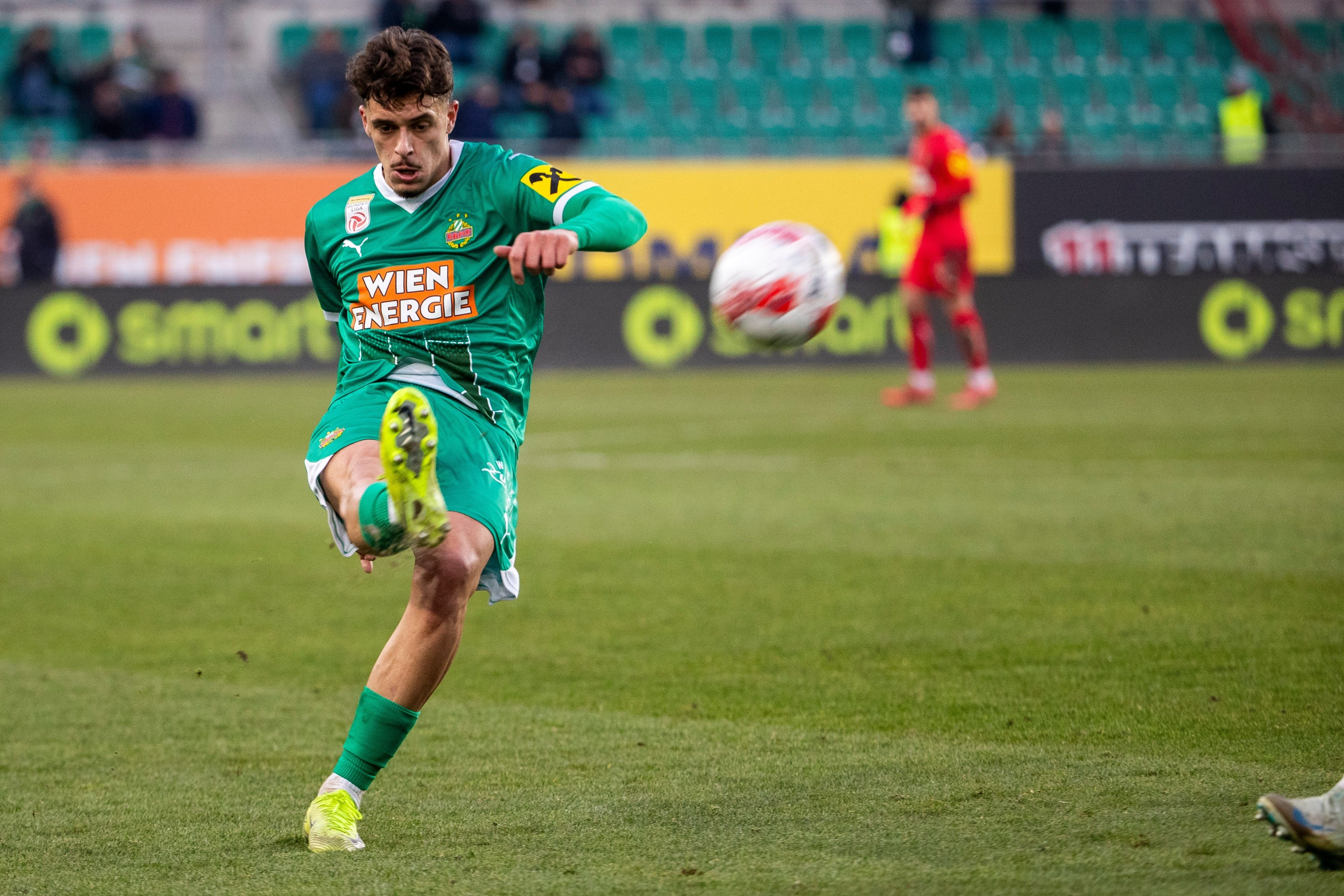 Dennis Kaygin wechselt von Rapid Wien in die Niederlande. 