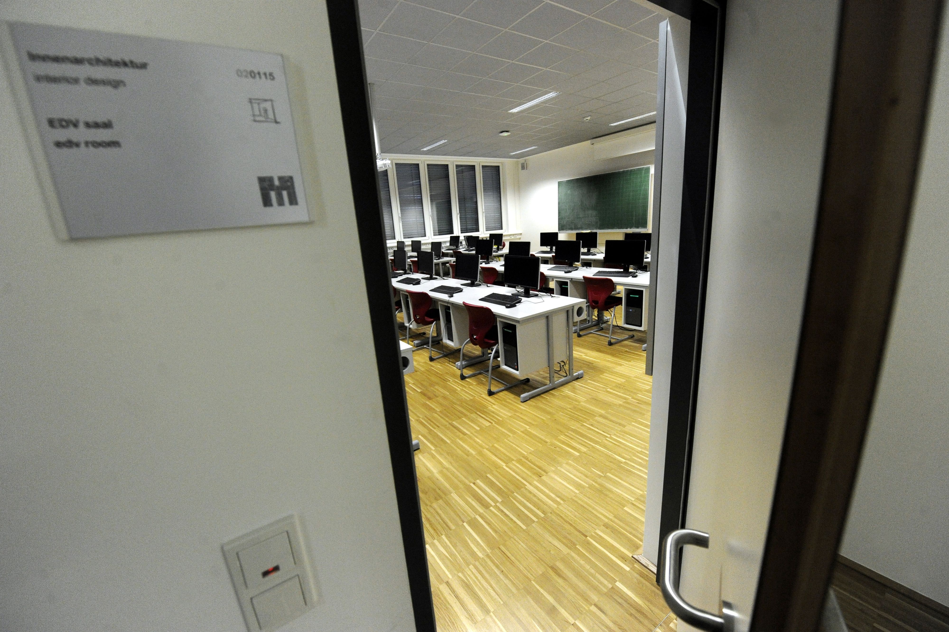 Die HTL Mödling ist die größte Schule in Österreich