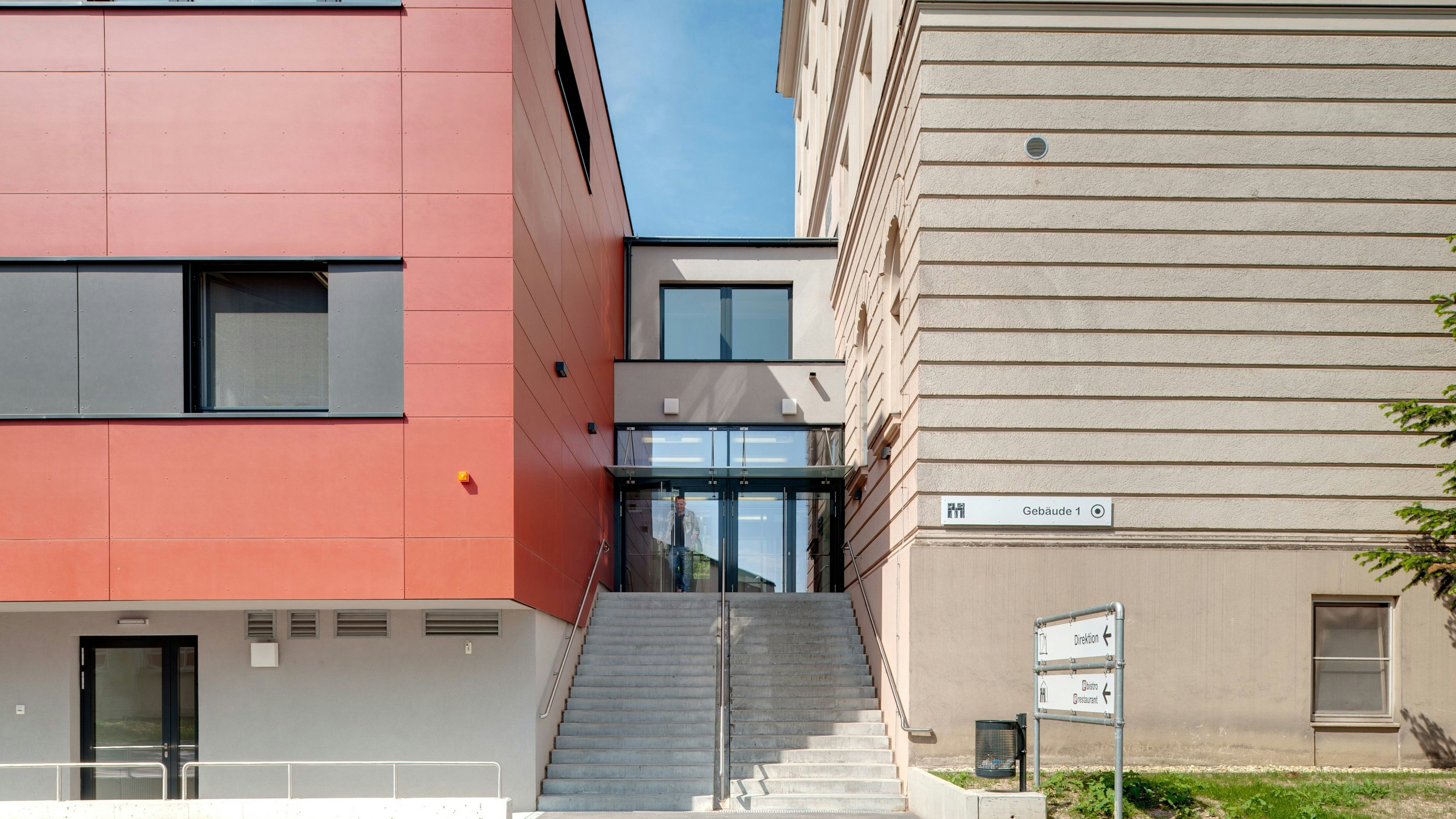 Die HTL Mödling ist die größte Schule in Österreich