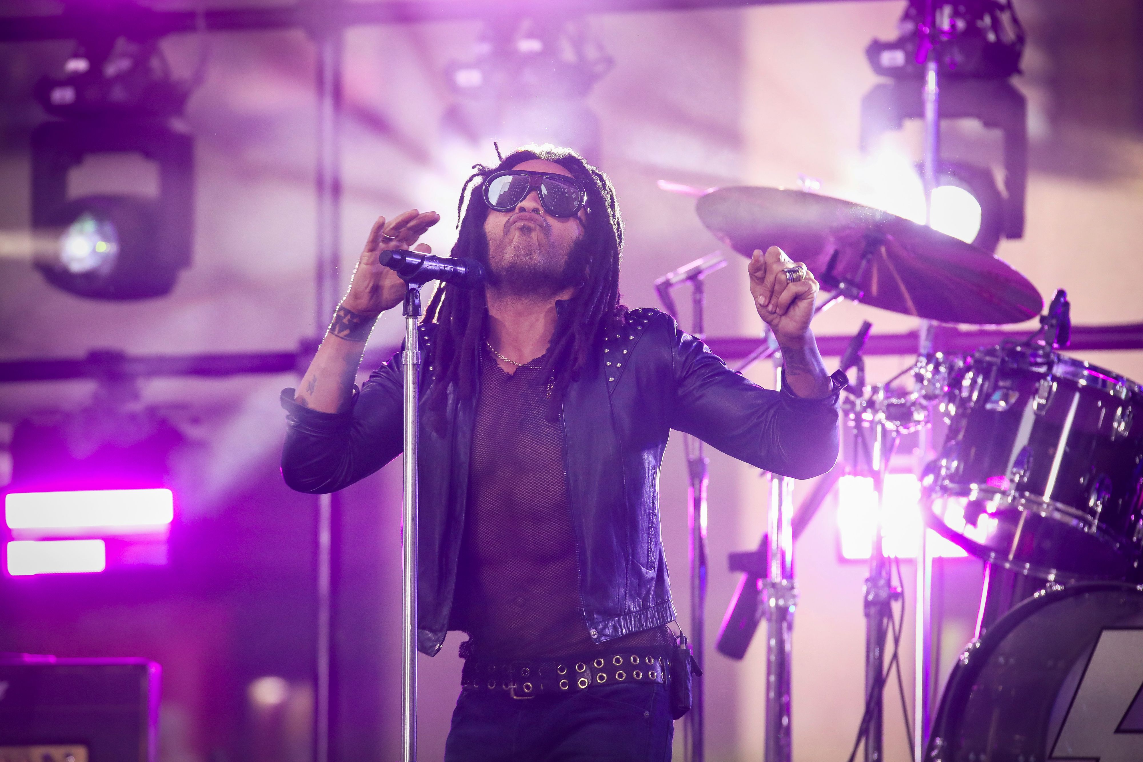 Lenny Kravitz beehrt 2025 auch die Wiener Stadthalle und bringt beliebte Hits und neue Songs mit