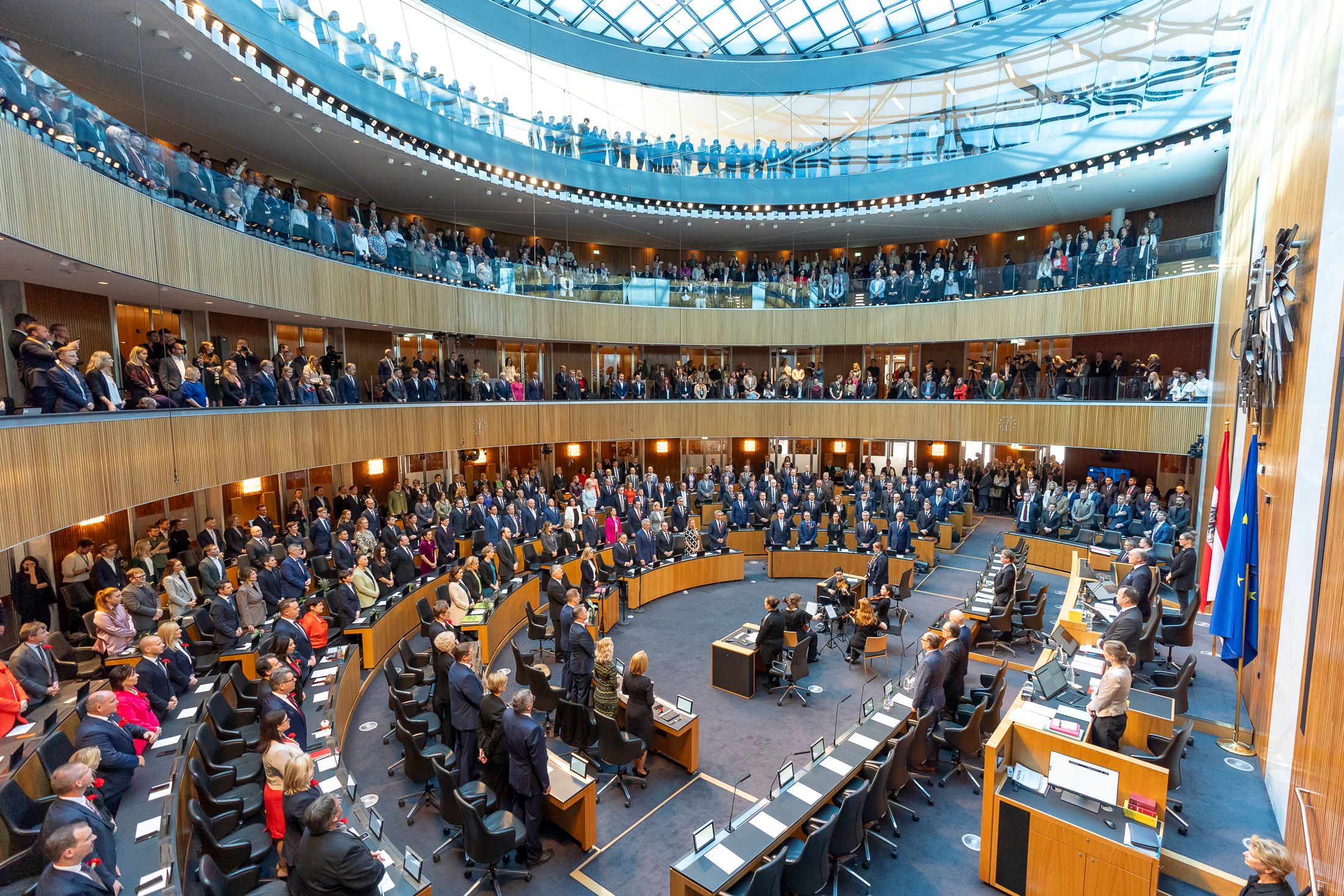 FPÖ und ÖVP sollen regieren, finden die Österreicher.