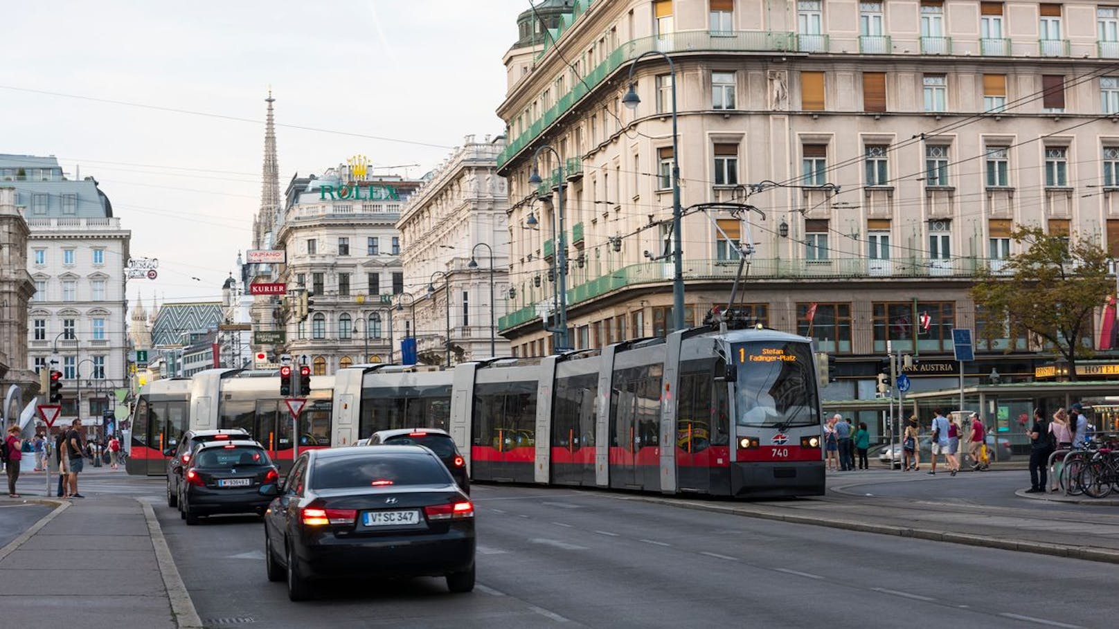 <strong>18.01.2025: Wiener Linien zahlen dir 500 € im Monat fürs Öffifahren.</strong> Die Wiener Linien starten ein neues Projekt, um das Öffi-Verhalten zu erforschen. Dafür werden <a data-li-document-ref="120084179" href="https://www.heute.at/s/wiener-linien-zahlen-dir-500-im-monat-fuers-oeffifahren-120084179">jetzt Haushalte werden dafür ausgewählt. &gt;&gt;&gt;</a>