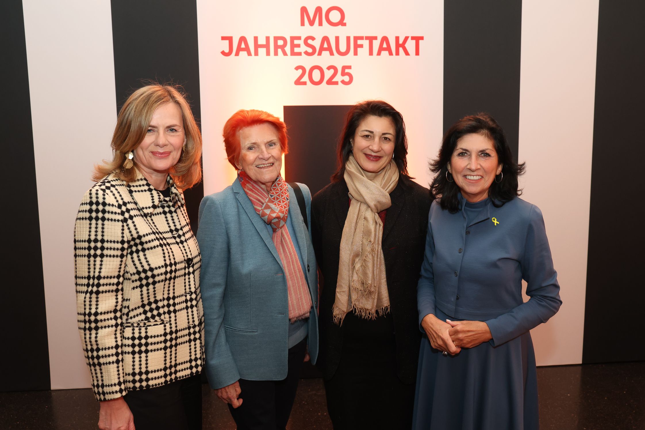 Direktorin Bettina Leidl begrüßte Ursula Pastek (ehemalige Kulturstadträtin), Veronika Kaup-Hasler und Danielle Spera (ehemalige Direktorin des jüdischen Museum Wien).