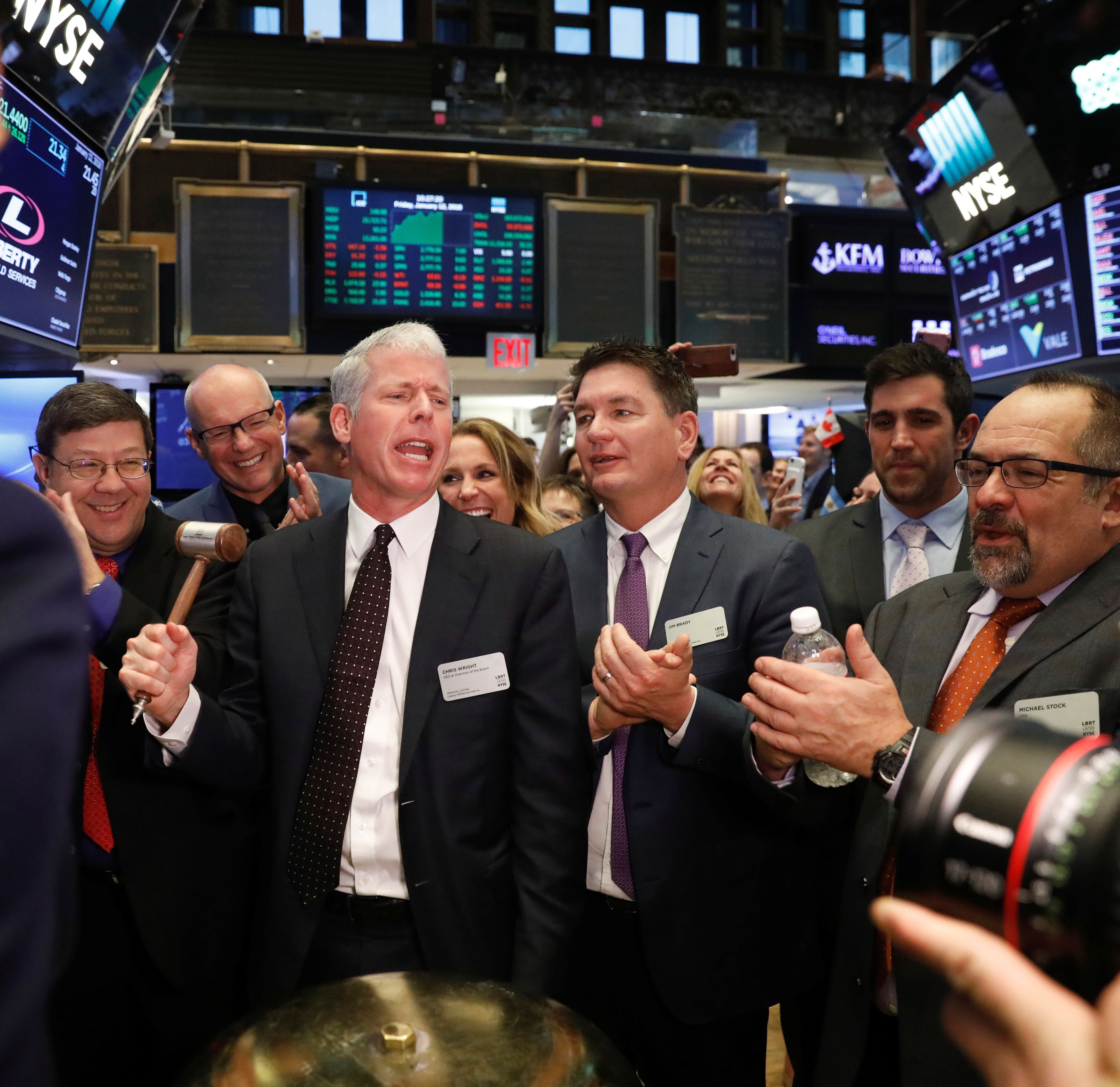 Von Trump geholt, um den Klimaschutz zu zerschlagen: Chris Wright in der New Yorker Börse mit Gefolgschaft.