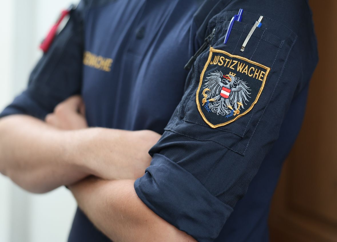 Die Justizwache in Ried musste einen geflohenen Häftling wieder einfangen. 
