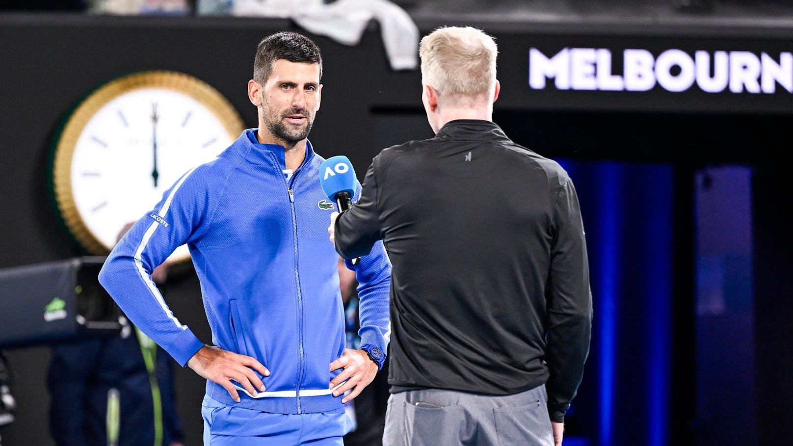 Serben verhöhnt! Deshalb verweigerte Djokovic Interview