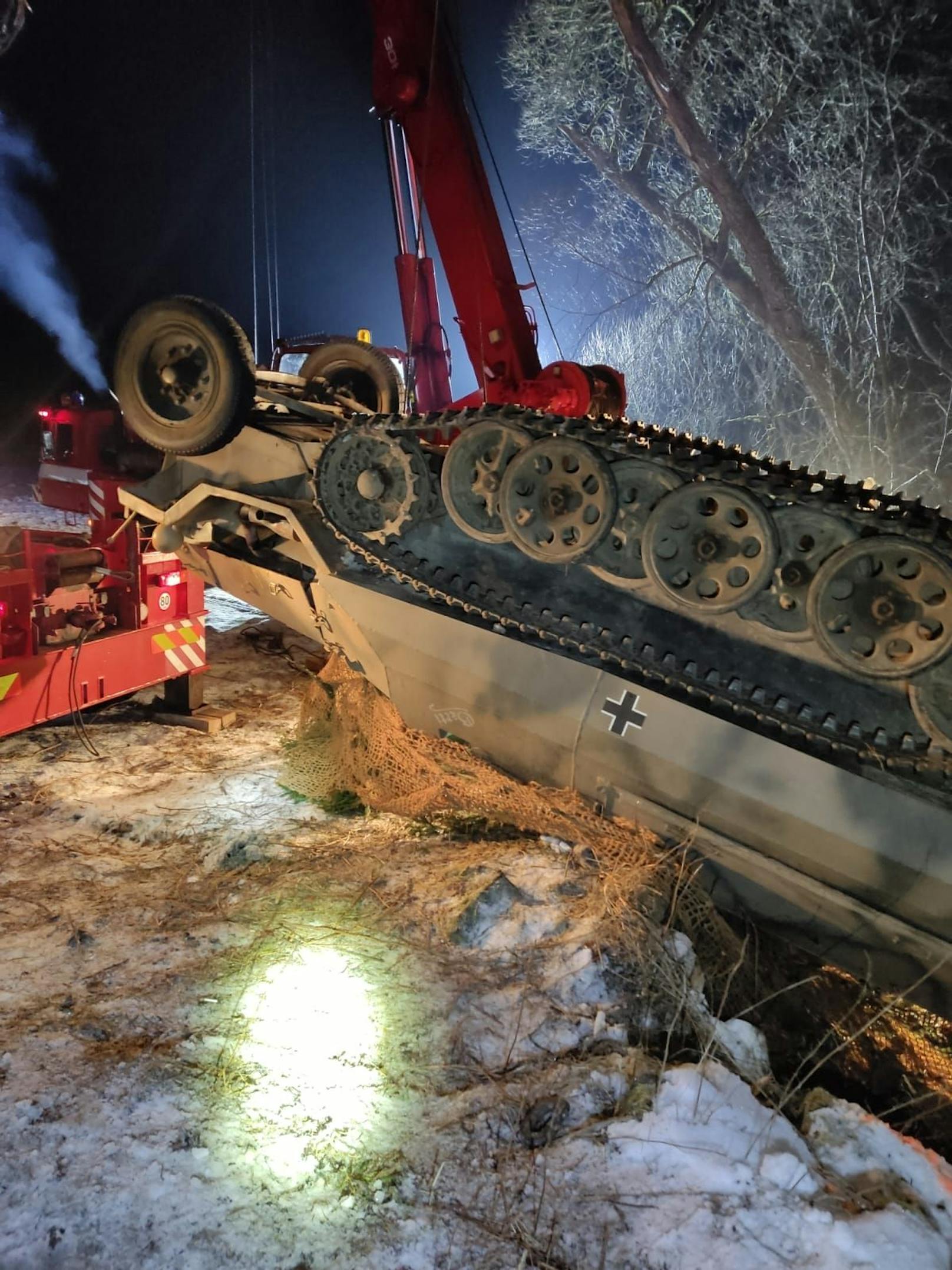 Zwei Menschen starben bei dem Unfall, acht weitere wurden dabei verletzt.