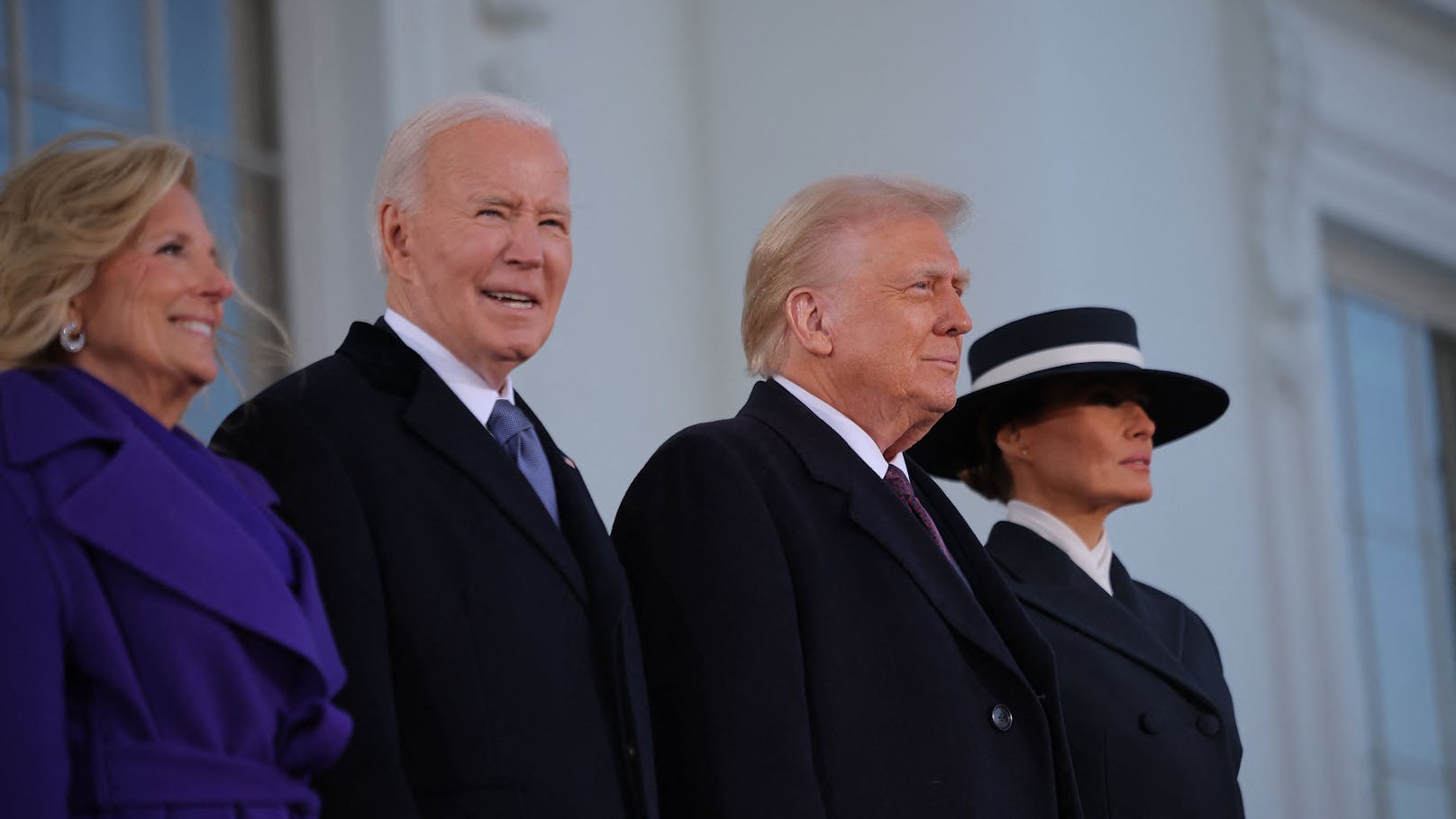 Der designierte US-Präsident Donald Trump und seine Frau Melania Trump treffen sich mit US-Präsident Joe Biden und First Lady Jill Biden am Tag der Amtseinführung von Donald Trumps zweiter Amtszeit in Washington D.C..