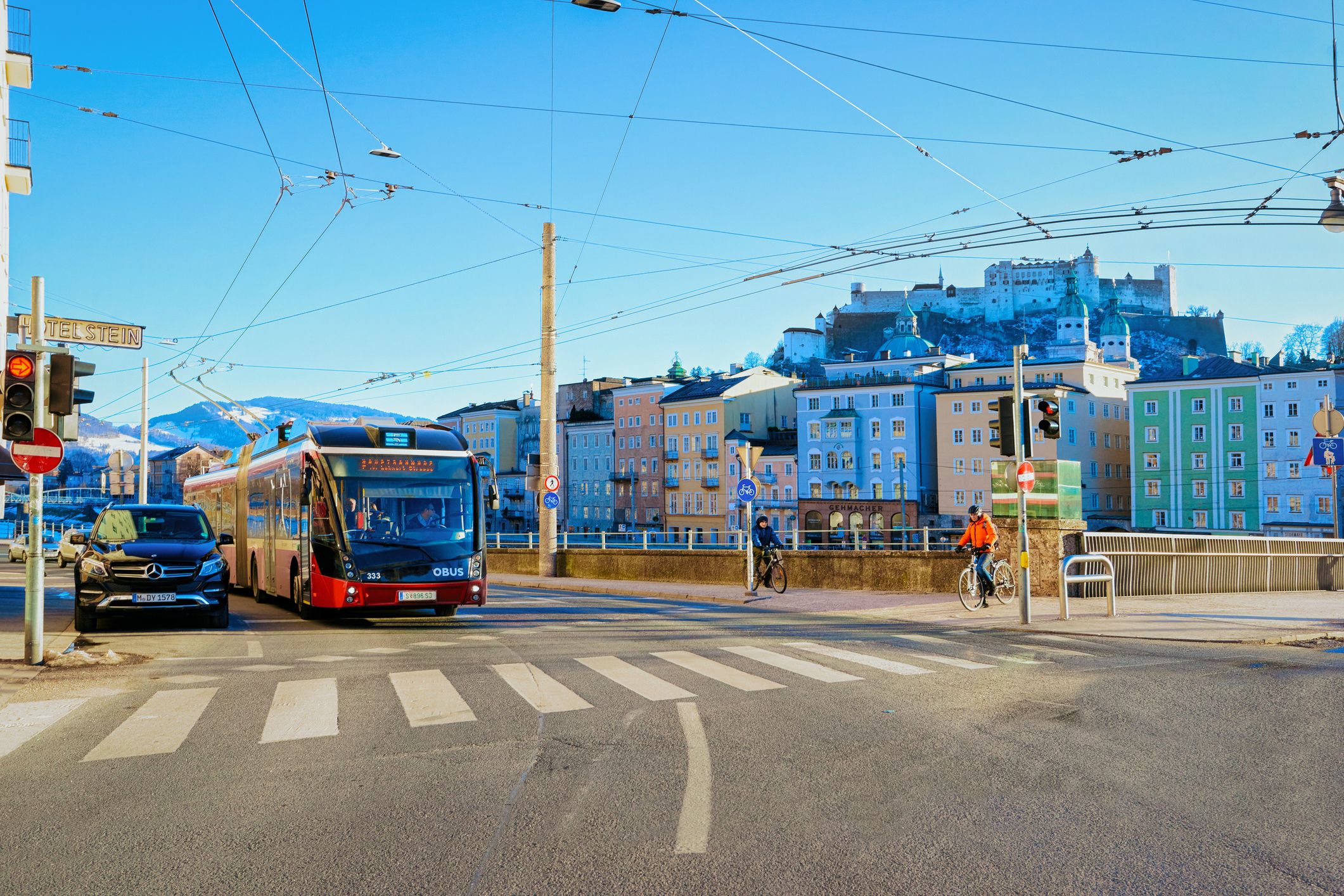 In Salzburg fuhr ein Masern-Infizierter mit dem Bus. (Symbolbild)