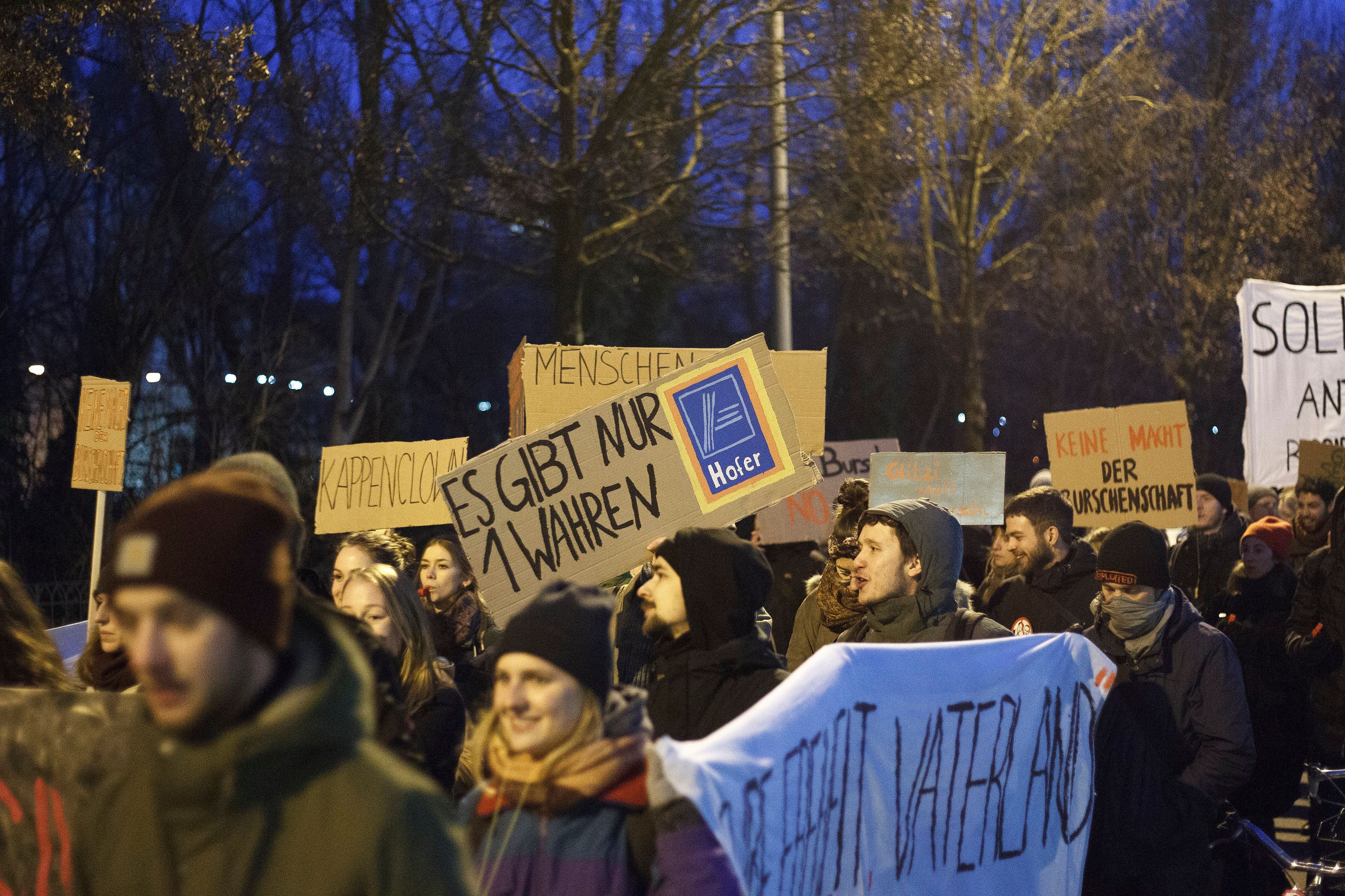 Schon in der Vergangenheit wurde der Akademikerball von Demonstrationen begleitet. Symbolbild.