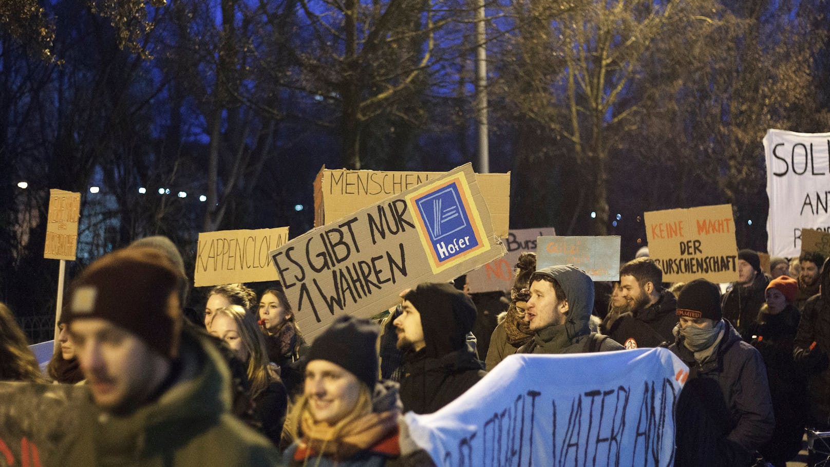 Mega-Demo gegen Grazer Akademikerball geplant