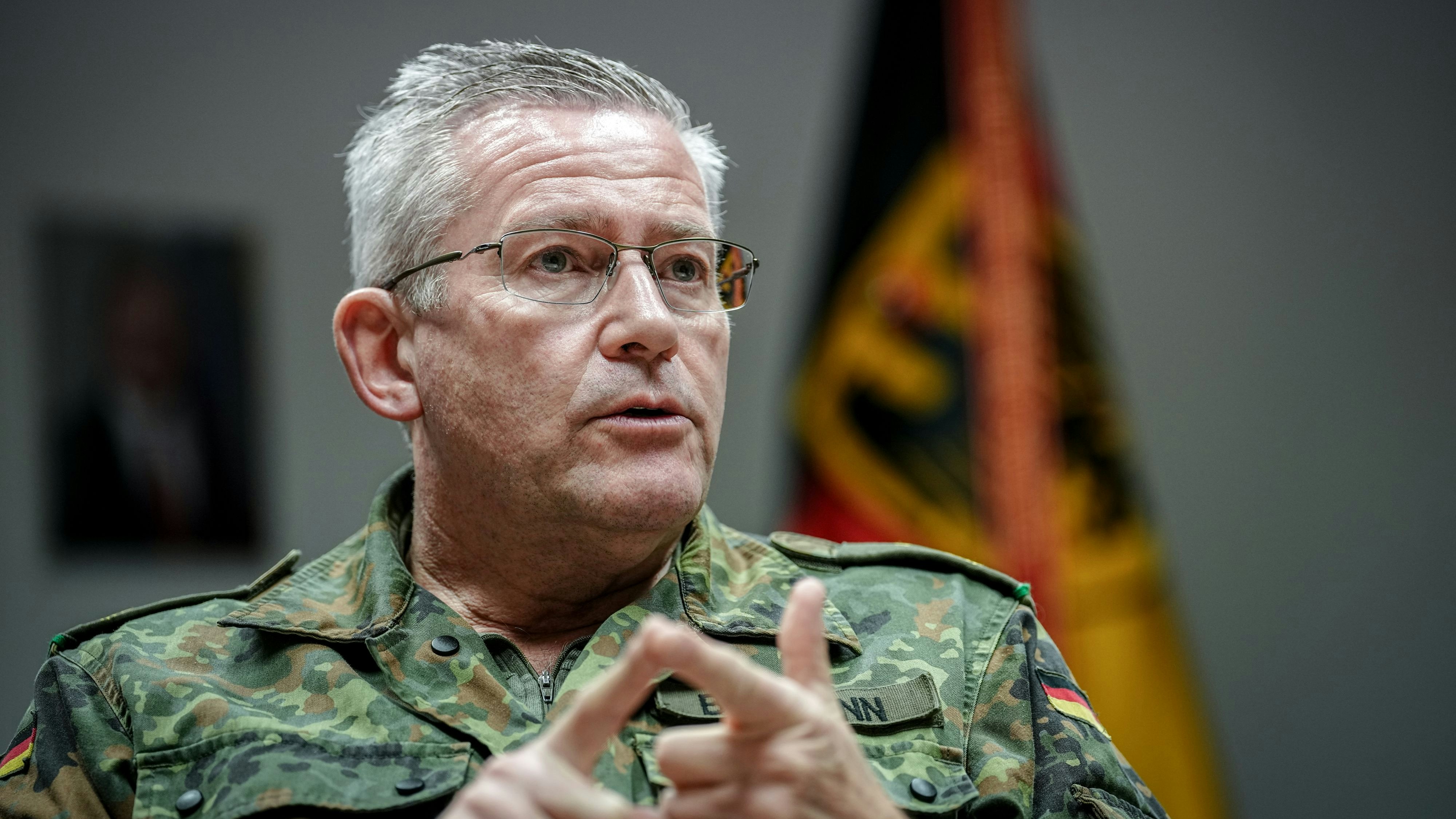 Generalleutnant André Bodemann ist der Kommandeur Territoriale Aufgaben der deutschen Bundeswehr.