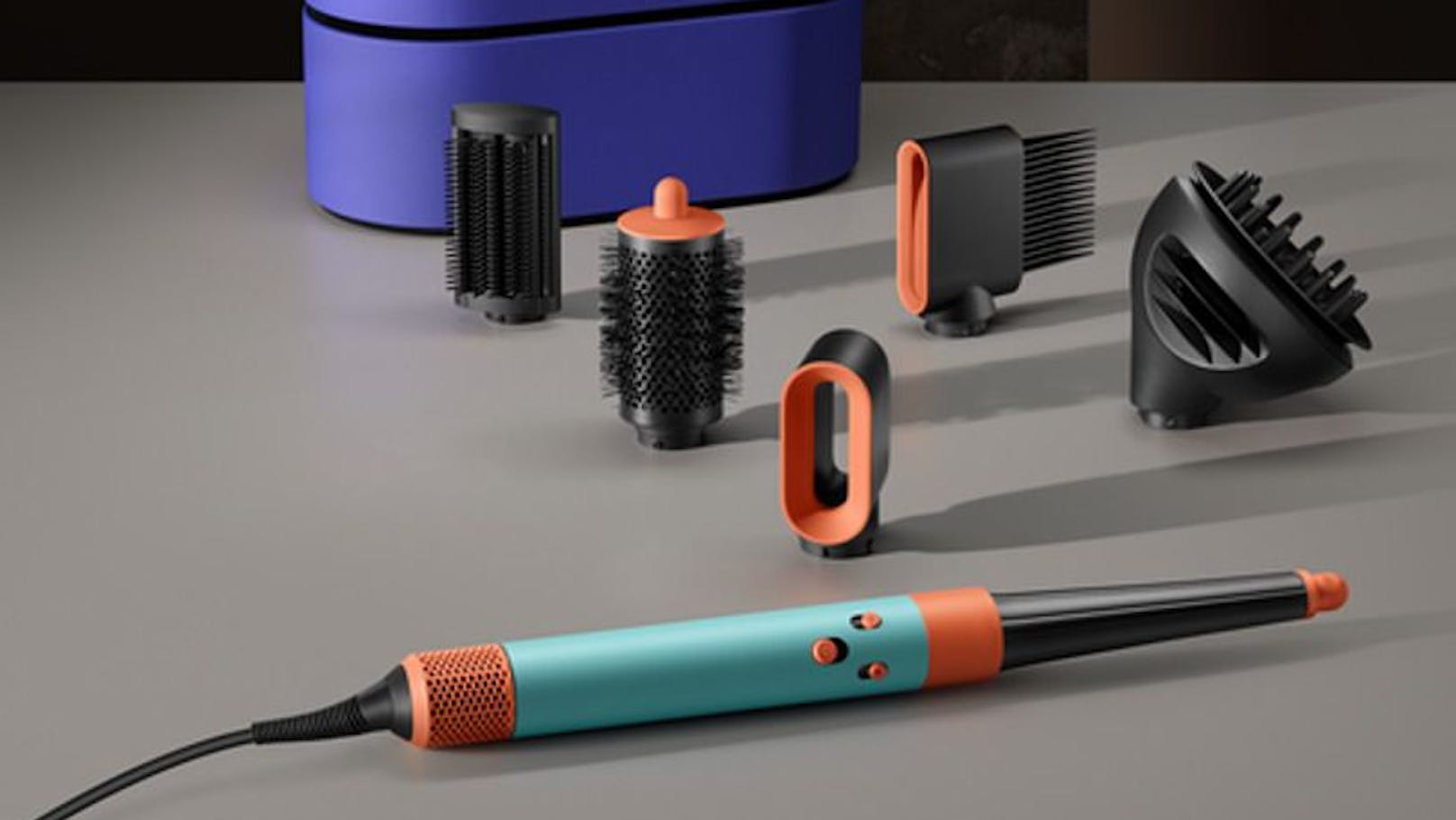 Der neue Dyson Haarstyler macht dir Locken per App