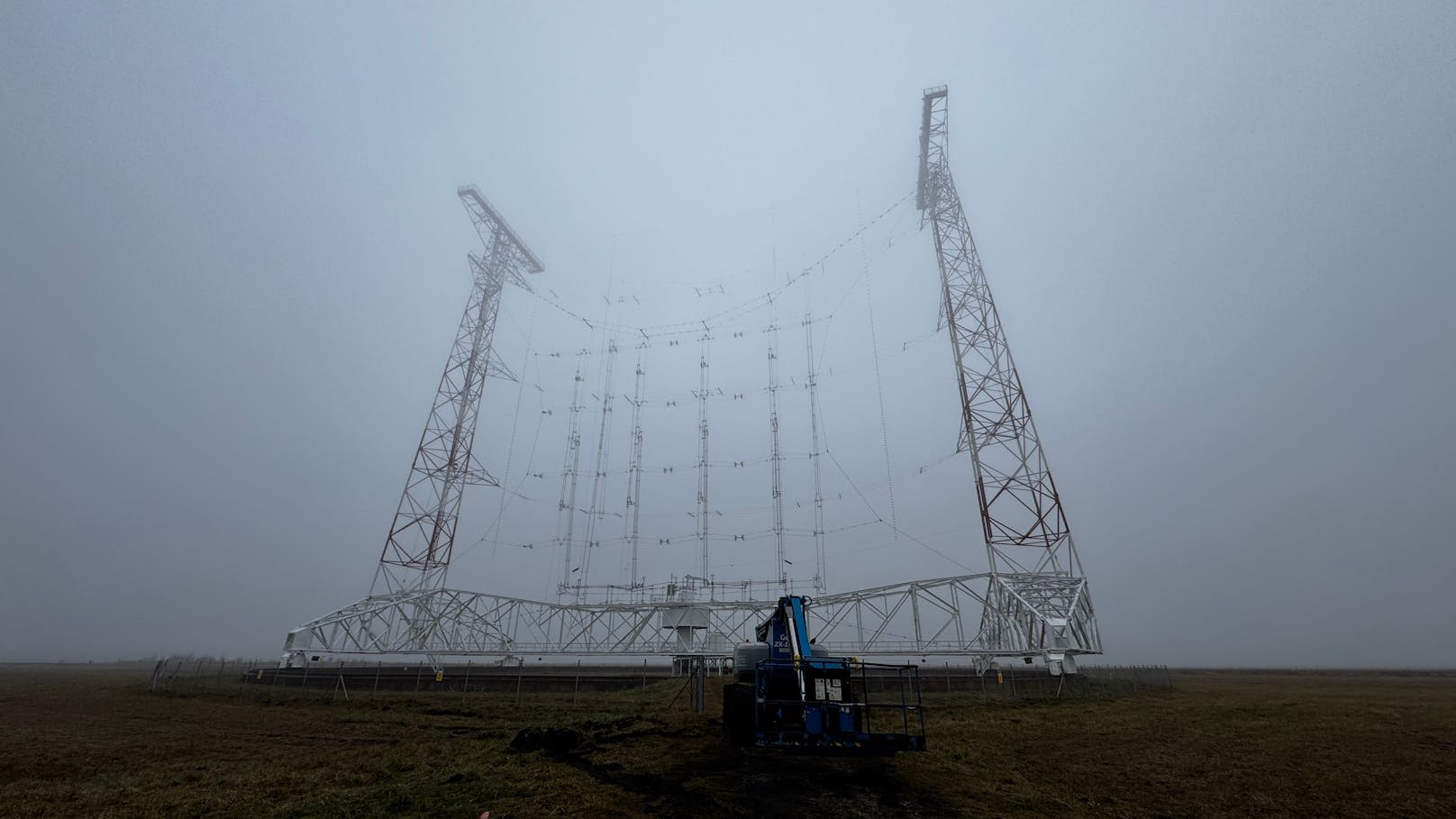 Nach über 70 Jahren soll der 265 Meter ORF-Radiosender in Moosbrunn gesprengt werden.