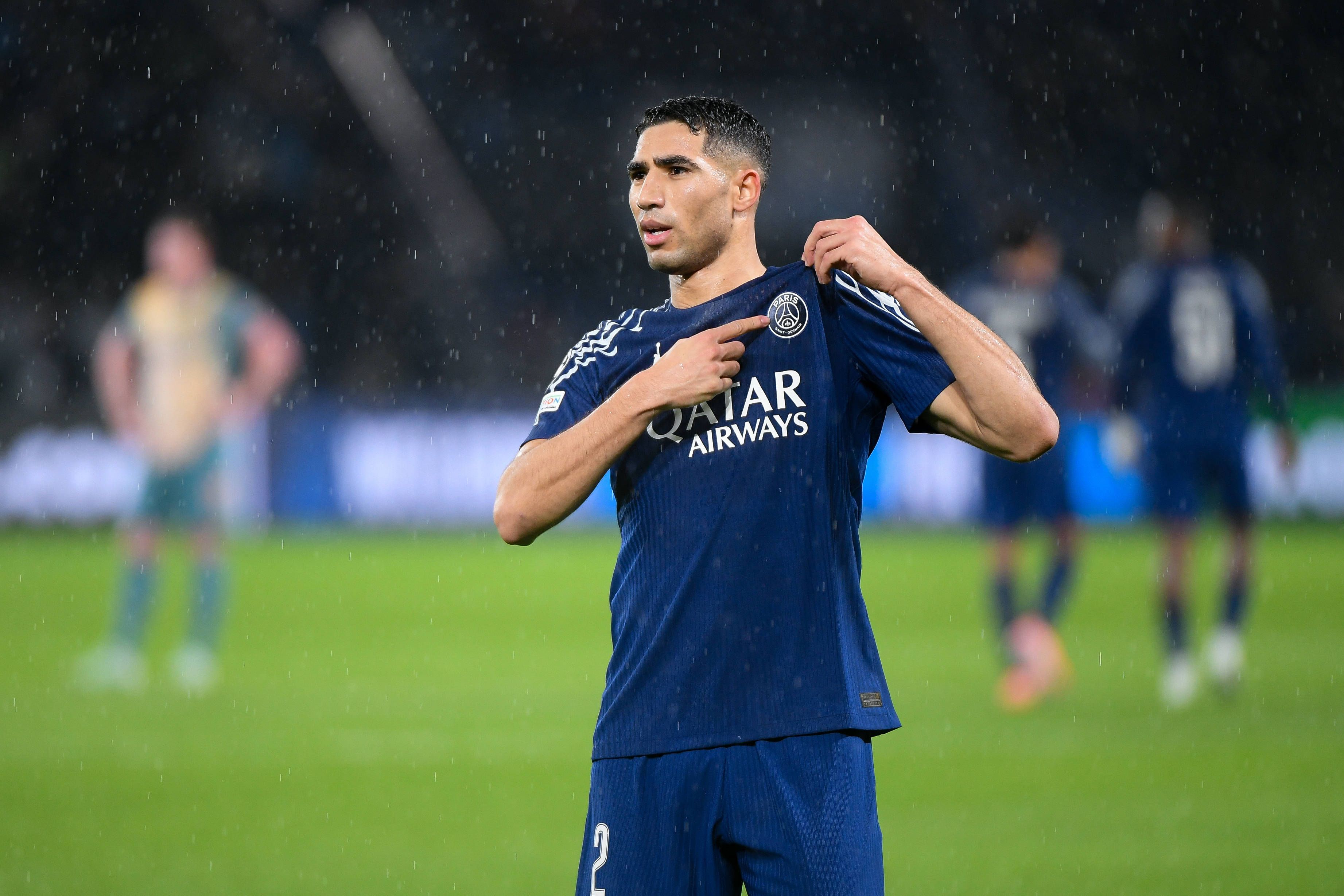 PSG und Stuttgart reicht ein Punkt für den Aufstieg.