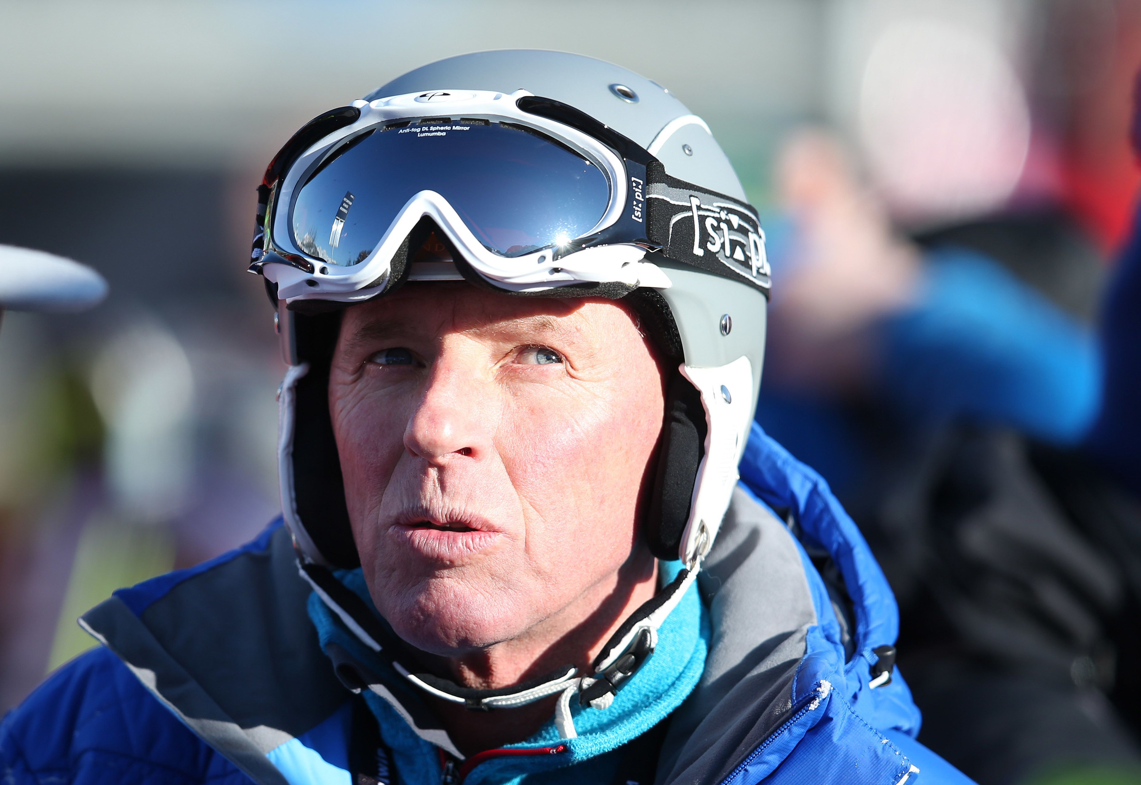 Harti Weirather gibt dem Material die Schuld für die vielen Verletzungen im Weltcup.