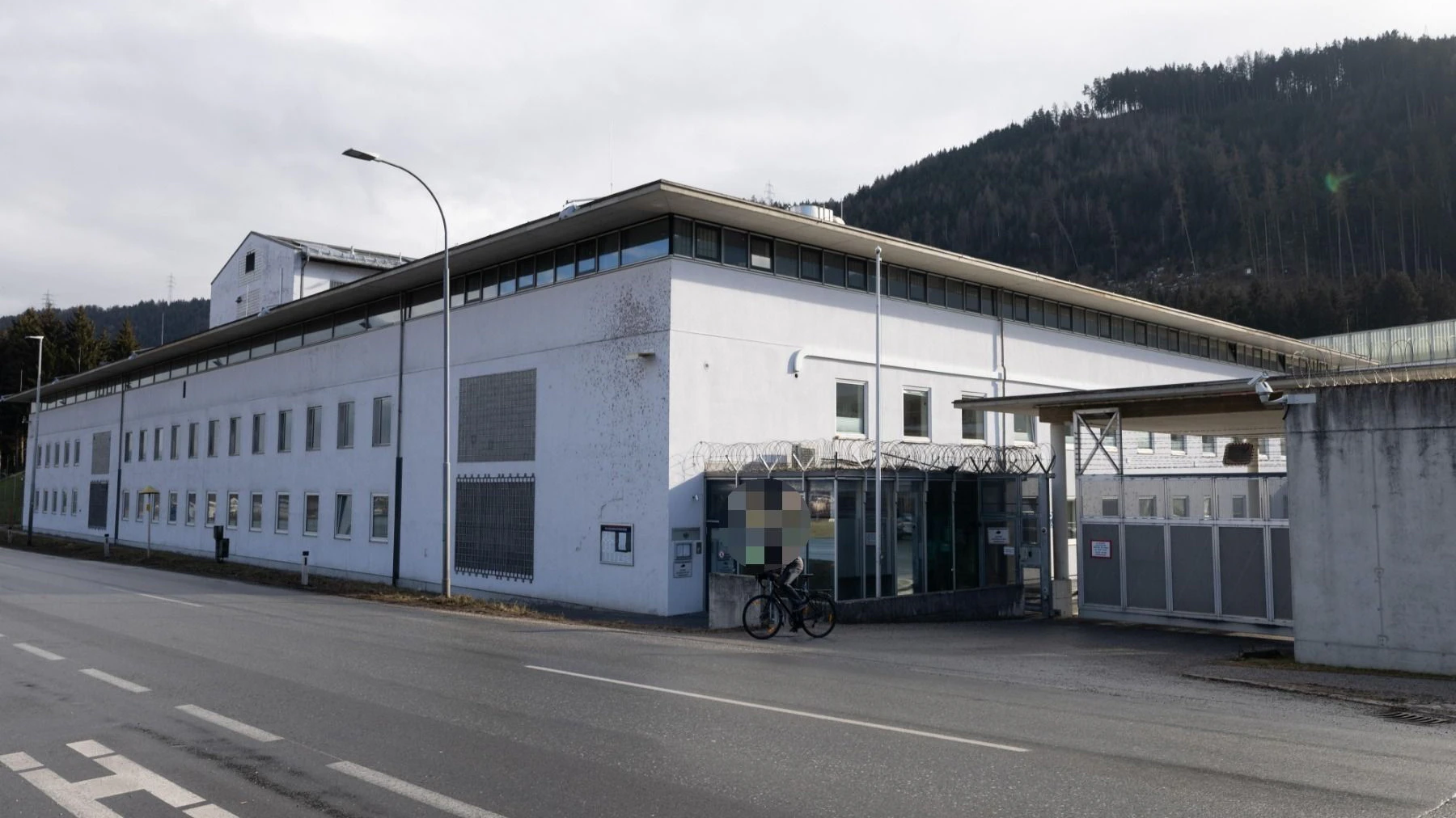 Die Justizanstalt Innsbruck am Donnerstagnachmittag. 