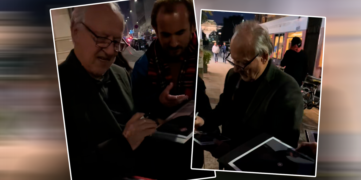 Werner Herzog unterschreibt Autogramme in Wien