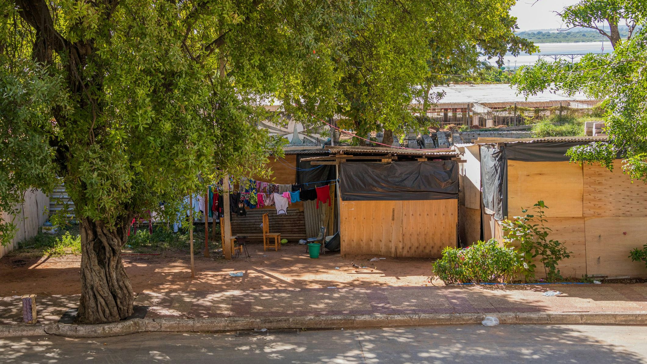 Heute.at - Nackter Deutscher erschlägt Rollstuhlfahrer in Paraguay