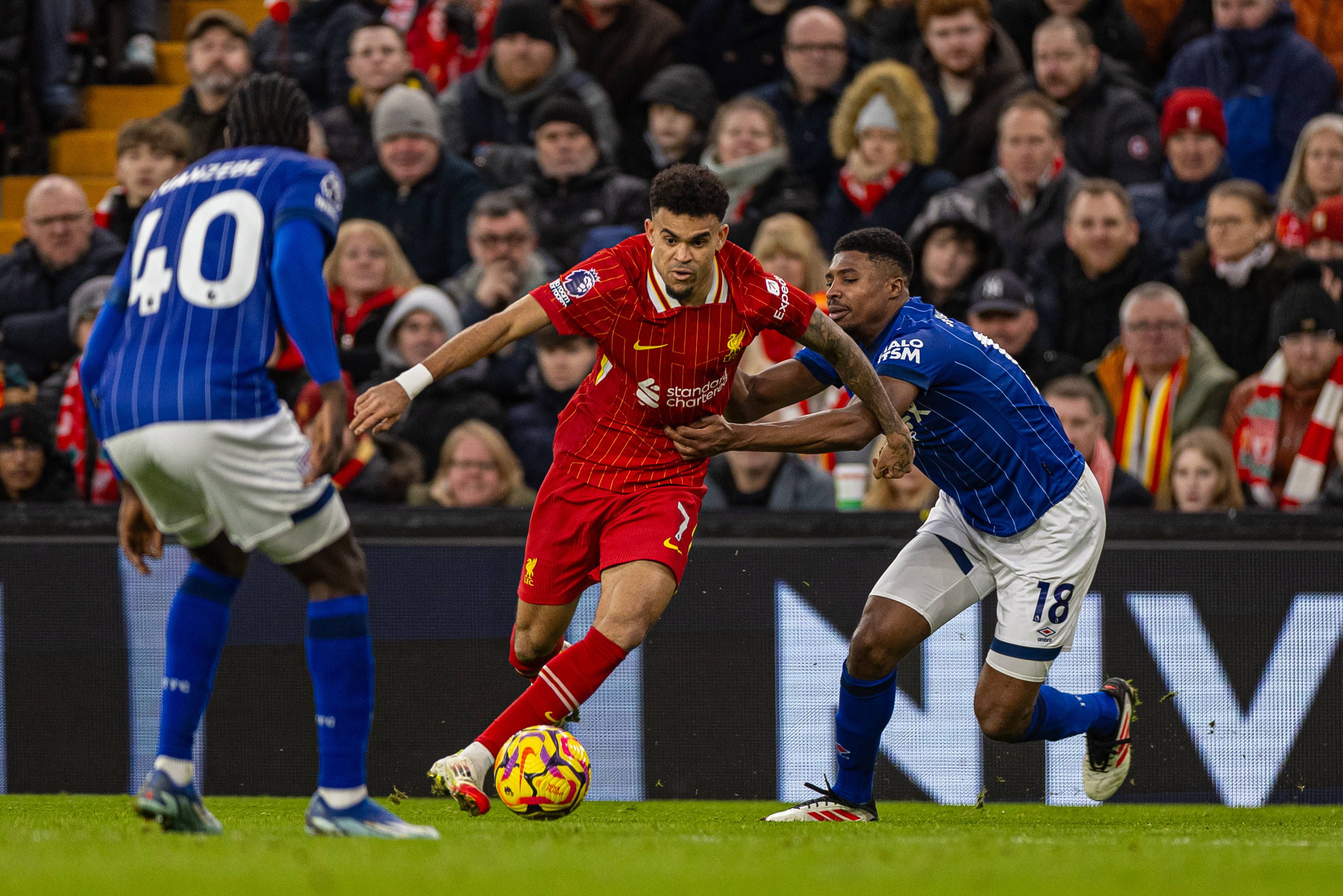 Liverpool schlägt Ipswitch souverän