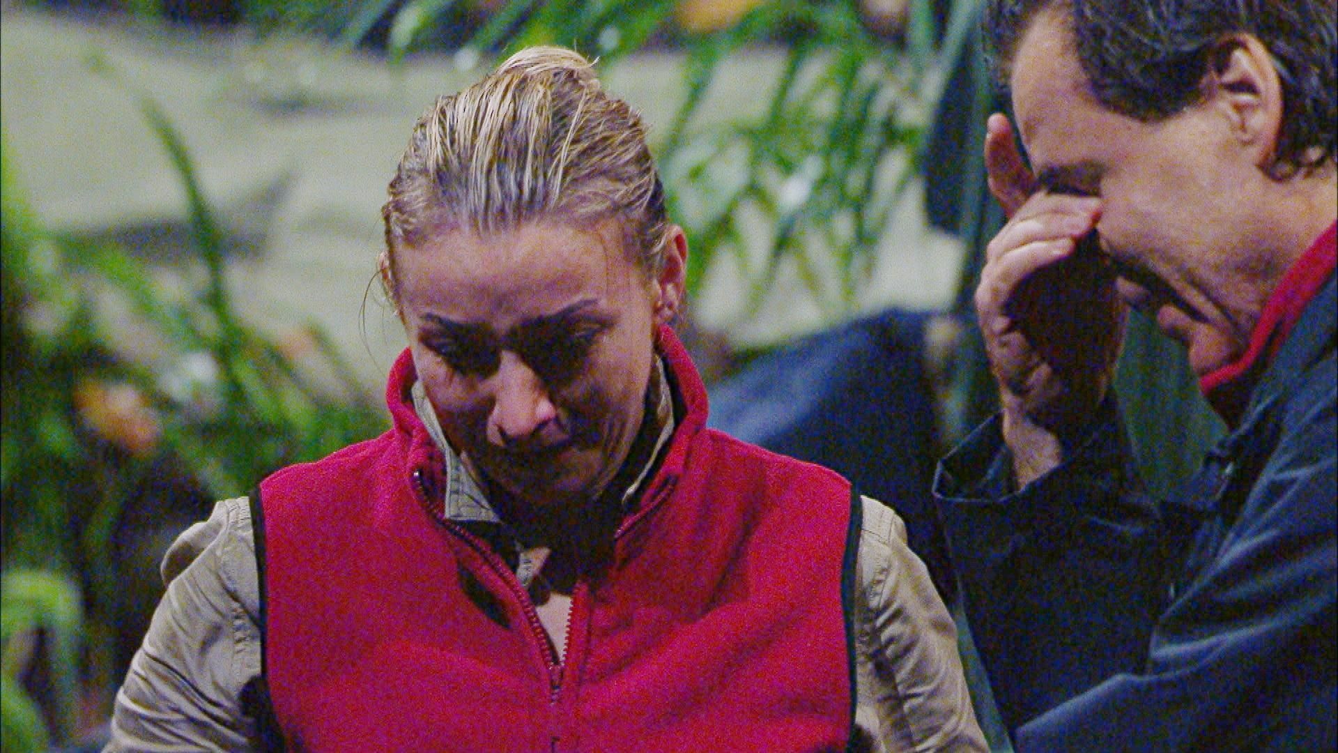 Anna-Carina Woitschack spricht mit Jörg Dahlmann über ihre Ehe.