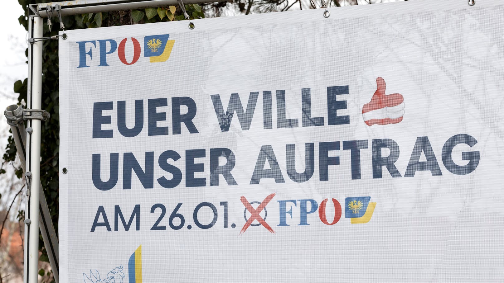 Auch bei den Gemeinderatswahlen in Niederösterreich plakatierte die FPÖ "Euer Wille, unser Auftrag".