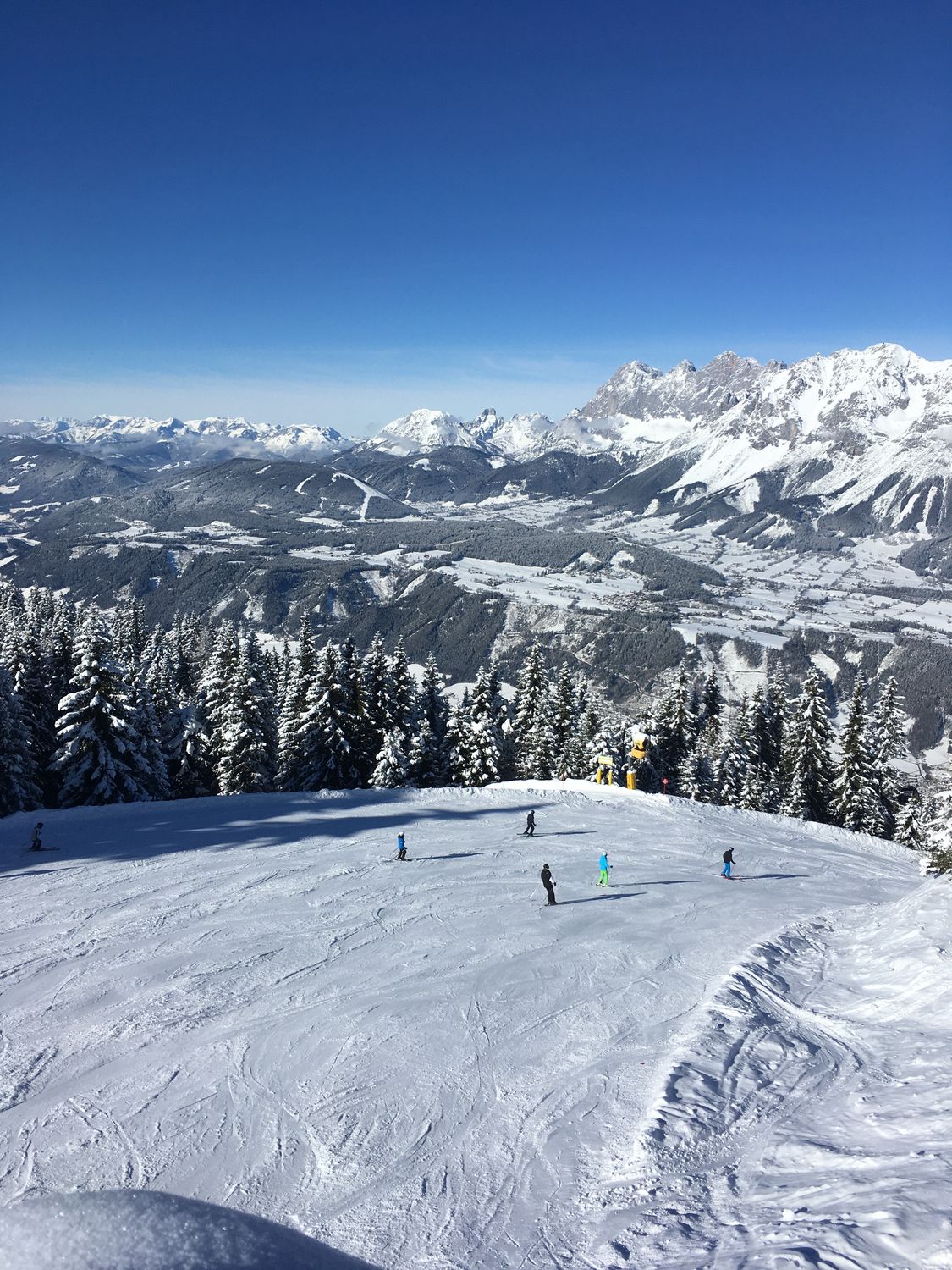 Im Skigebiet Schladming kam es auf der Planei zu zahlreichen Unfällen. Symbolbild.