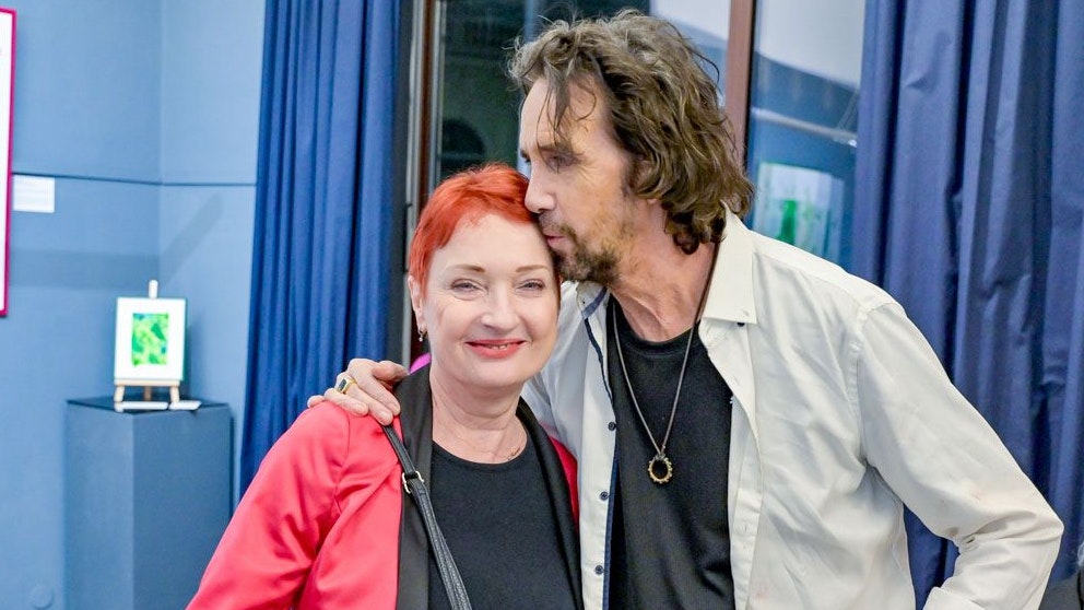 Josef und Karin Wrinkler schauten auch in der Blauen Galerie vorbei.