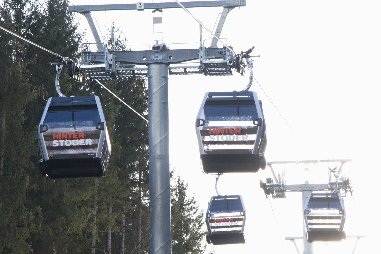 Die Gondel auf die Höss in Hinterstoder konnte am Dienstag nicht mehr fahren.