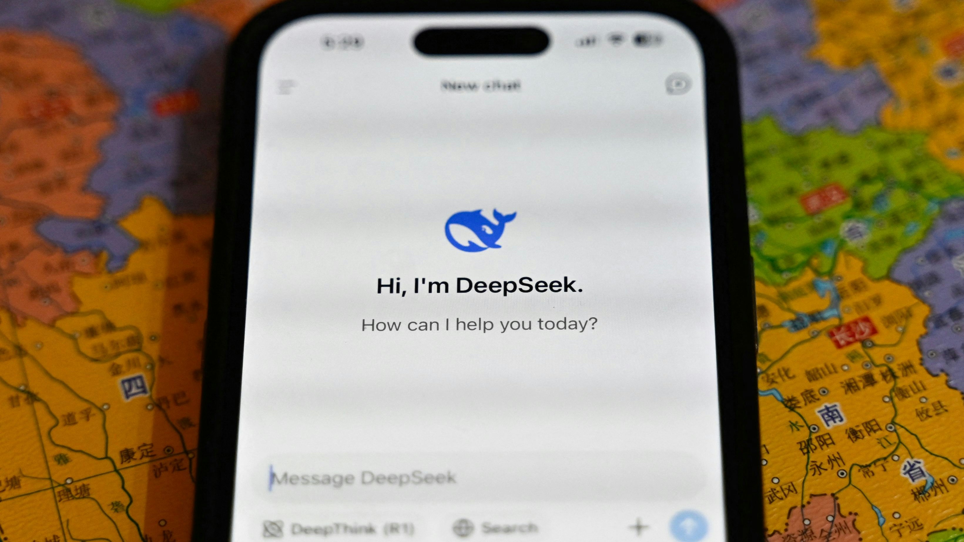 Kannte bis vor wenigen Tagen noch kaum ein Mensch: Die chinesische KI-App DeepSeek