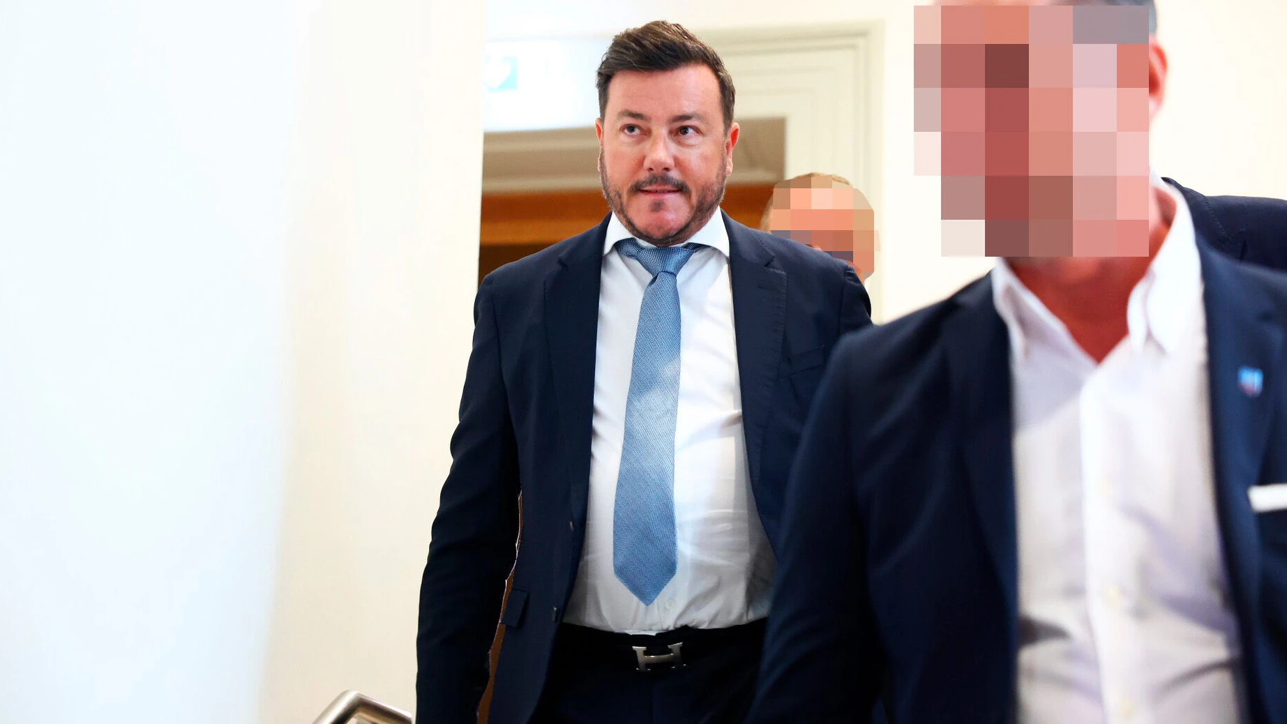 Versprach, den (Hermès)-Gürtel enger zu schnallen: der inhaftierte Ex-Milliardär René Benko.