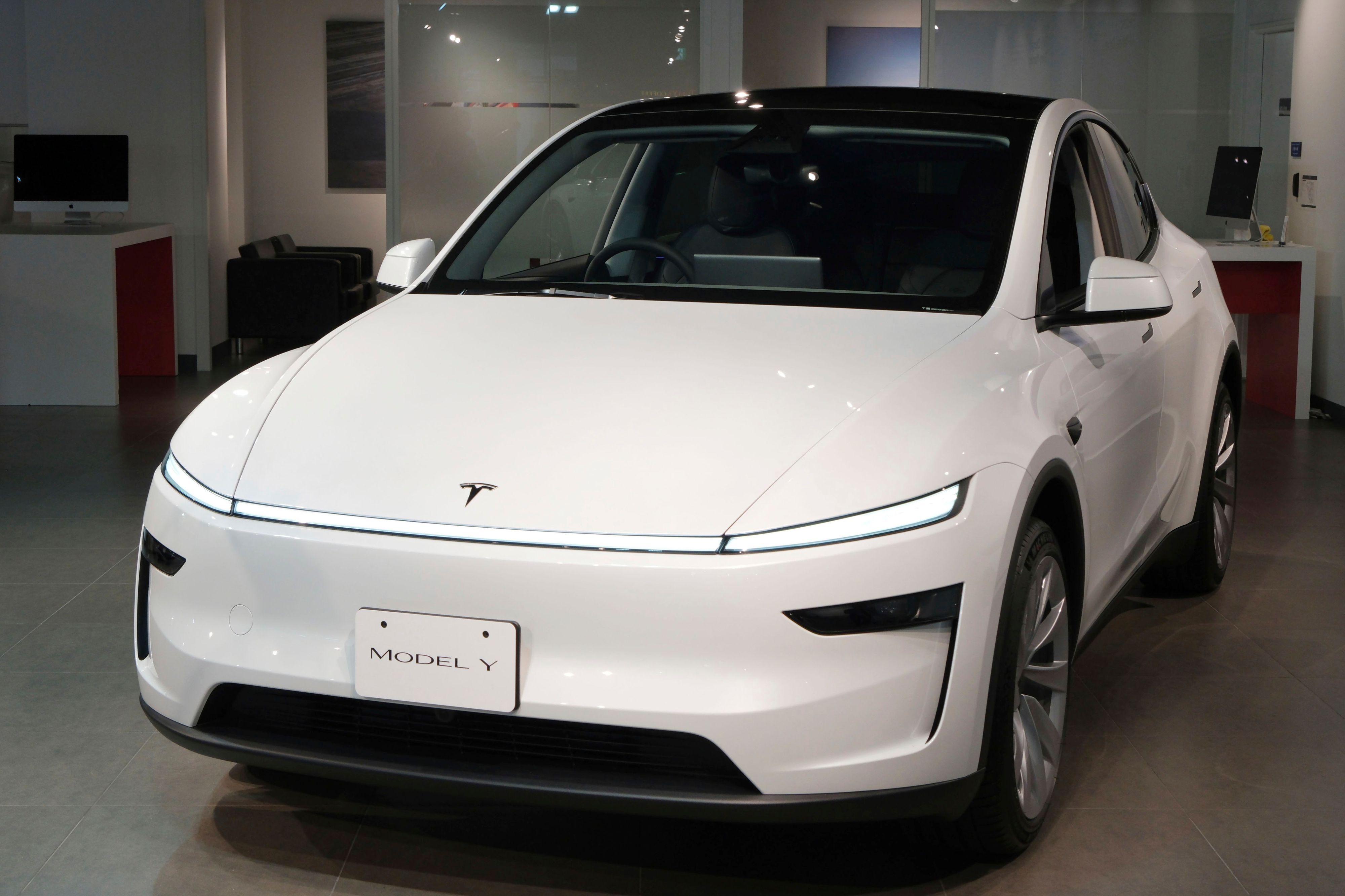 Solche Model-Y-Fahrzeuge sollen Robotaxis werden.