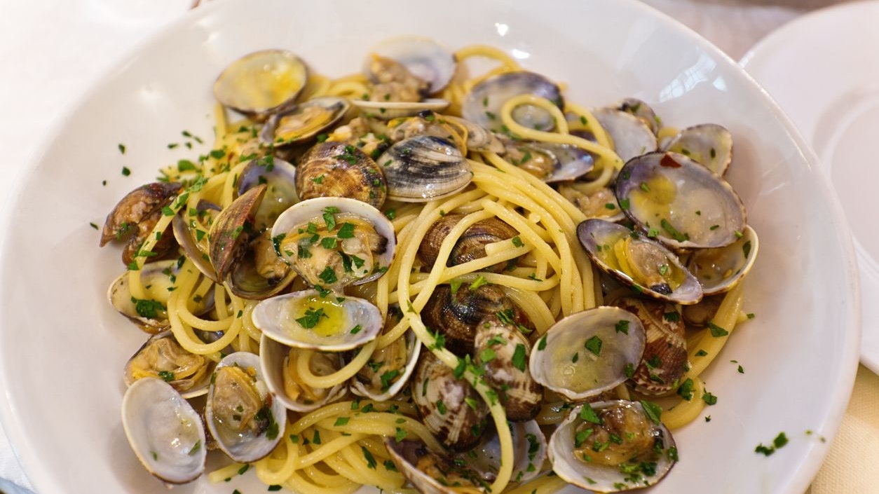 Eine der Hauptzutaten von Spaghetti alle Vongole sind Venusmuscheln.