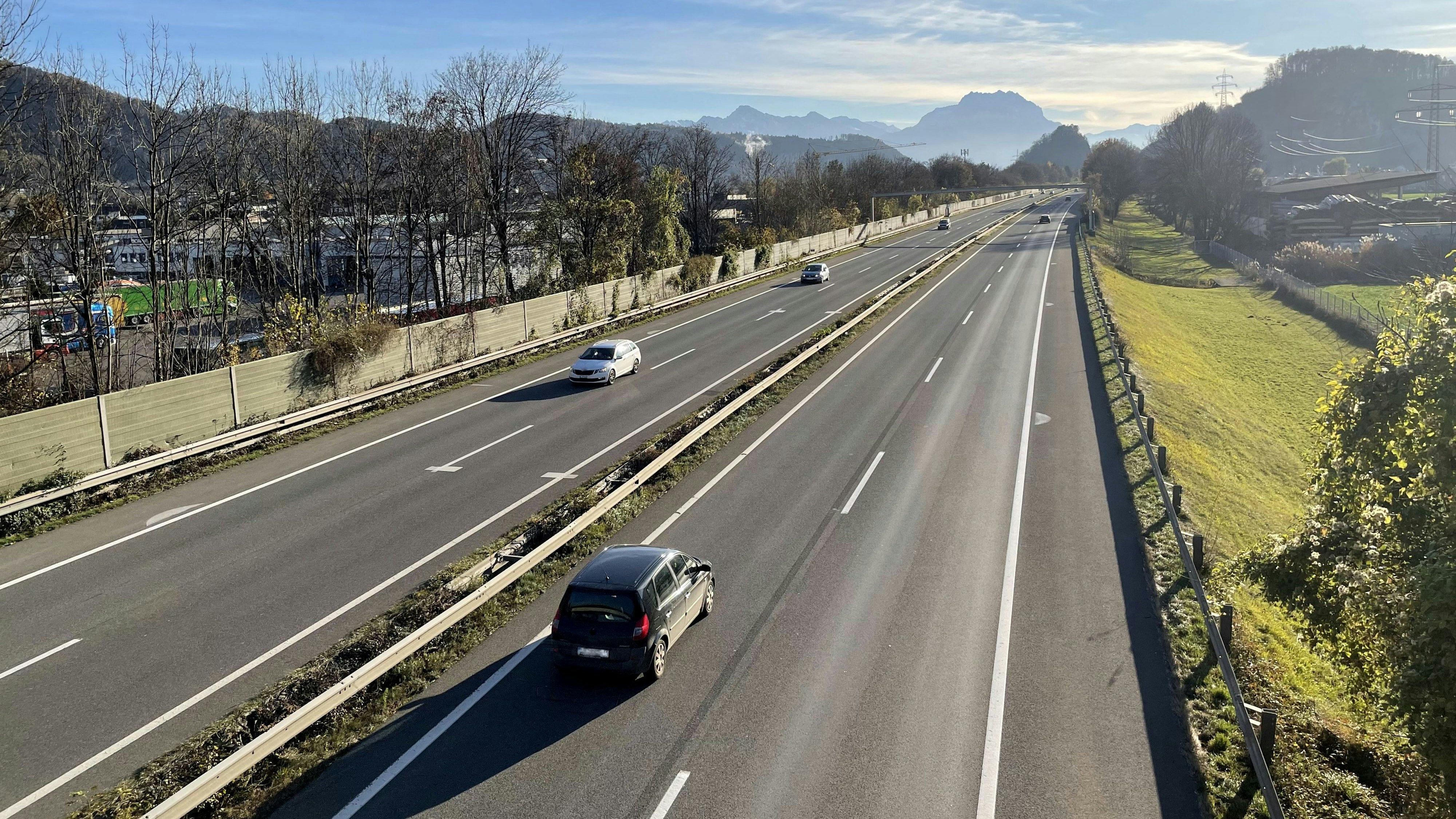 Heute.at - Motorrad gegen Kleinlaster – Biker hatte keine Chance
