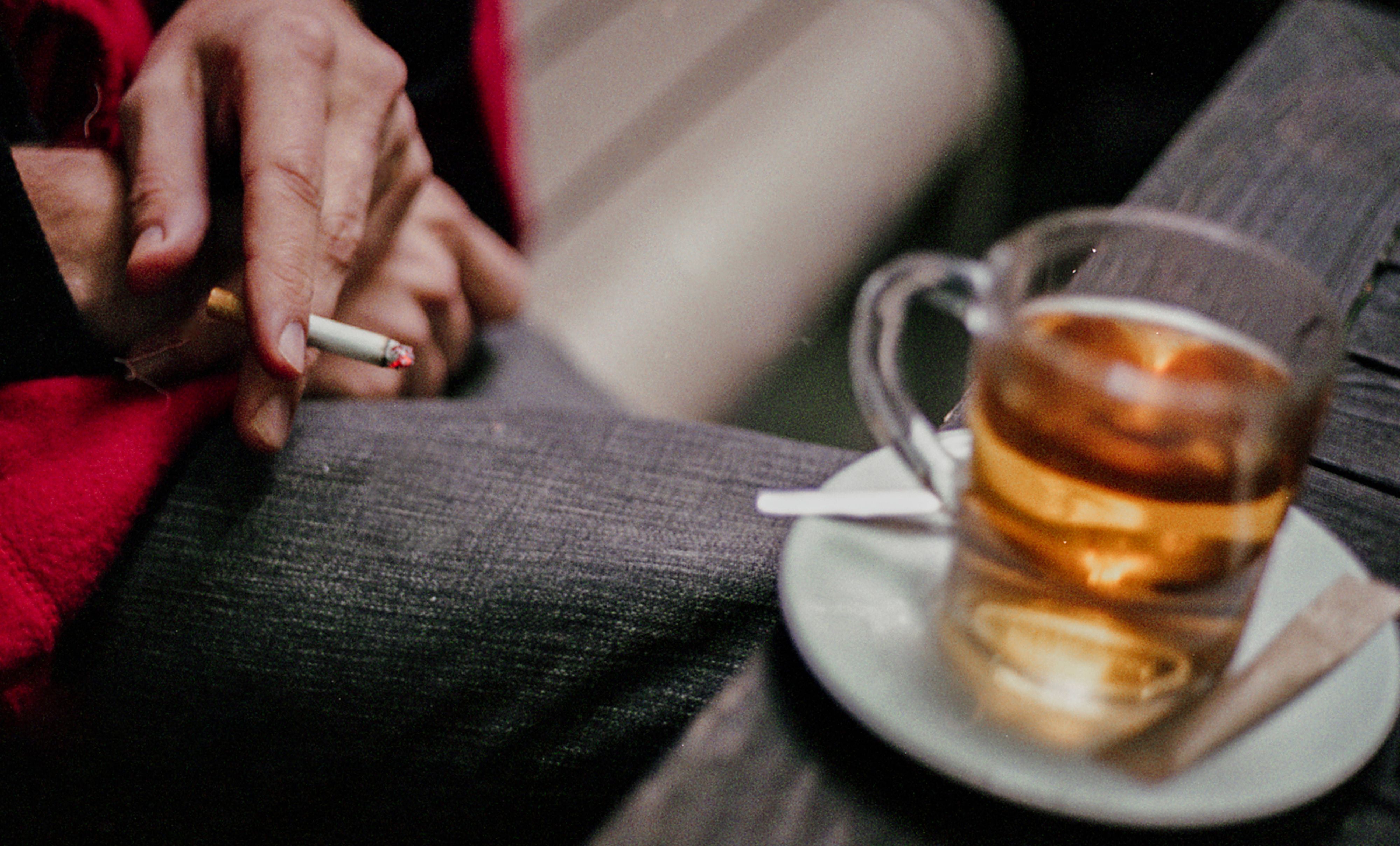 Besonders Ginseng-Tee gilt als natürlicher Helfer bei der Rauchentwöhnung (Symbolfoto).