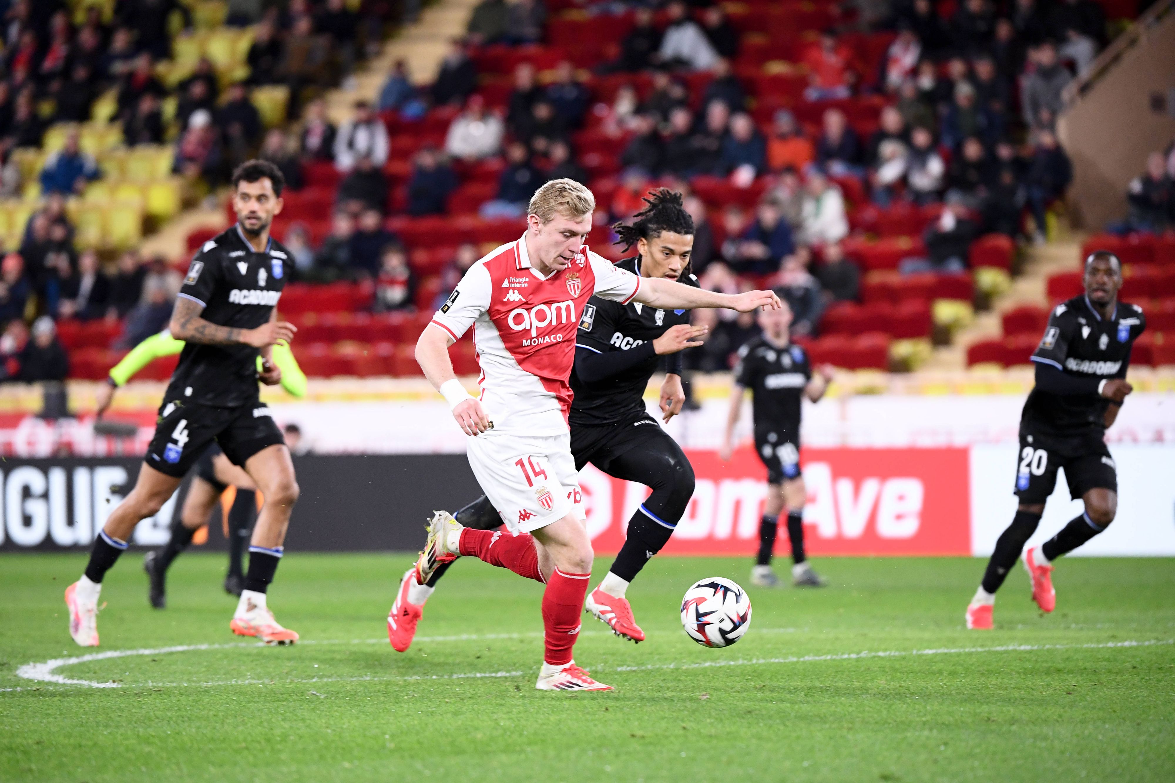 Mika Biereth dreht im Monaco-Heimspiel auf.