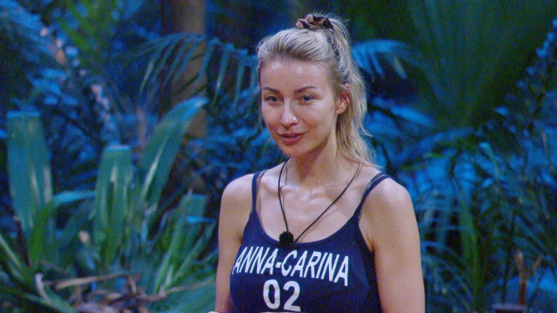 Anna-Carina Woitschack kassiert satte 220.000 Euro – fürs Nichtstun.