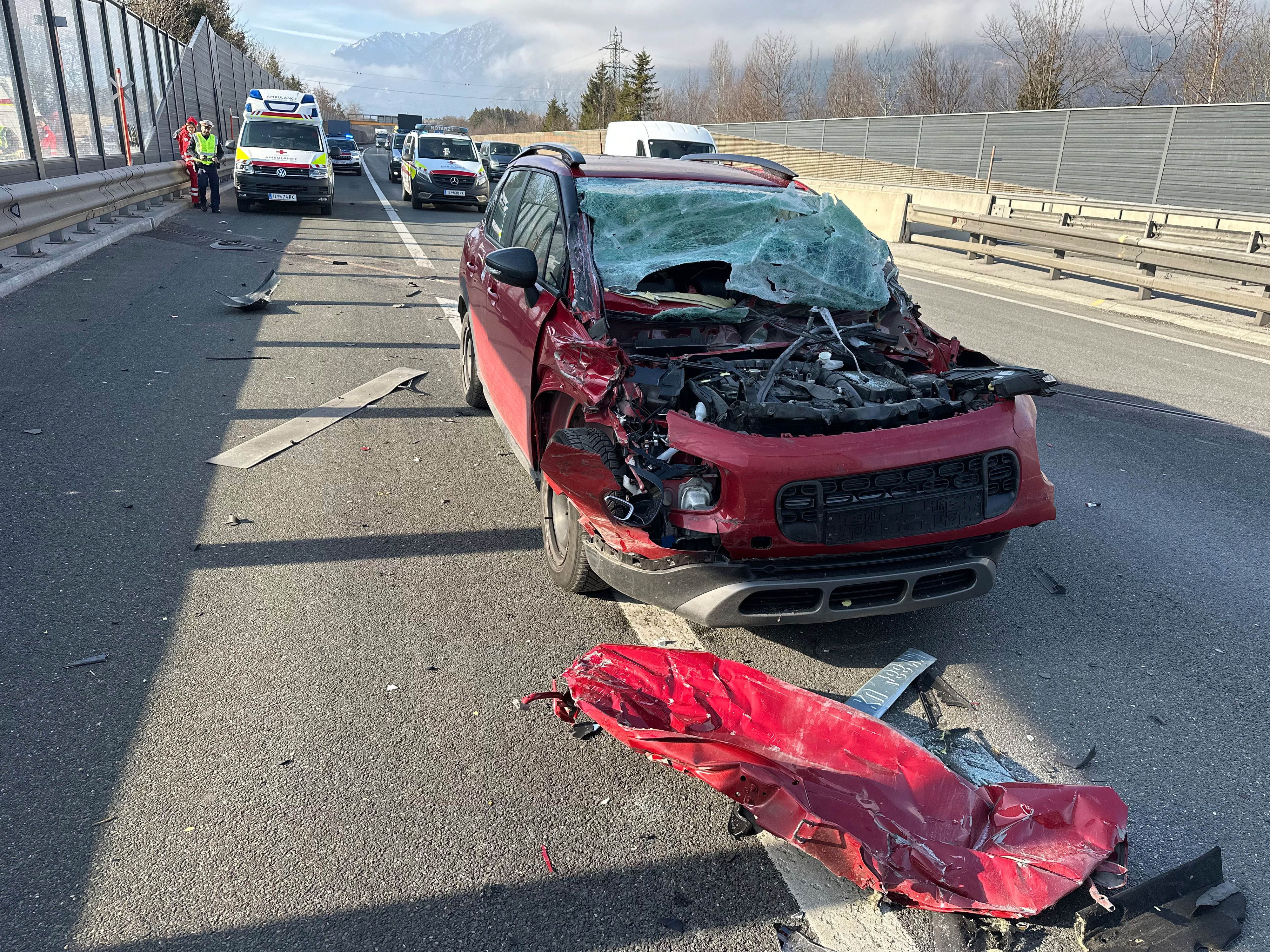 Am Pkw des 53-Jährigen entstand ein Totalschaden.