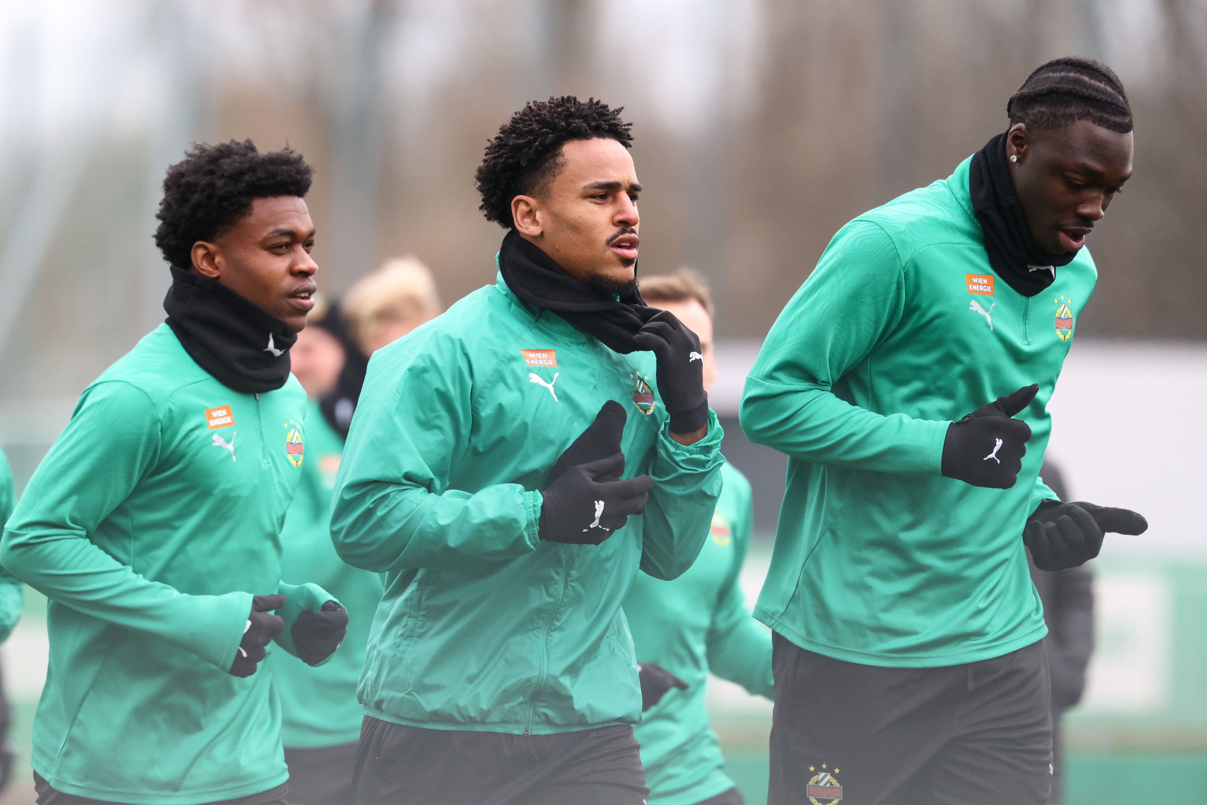 Ryan Mmaee (m.) verletzte sich im Wintertrainingslager erneut.